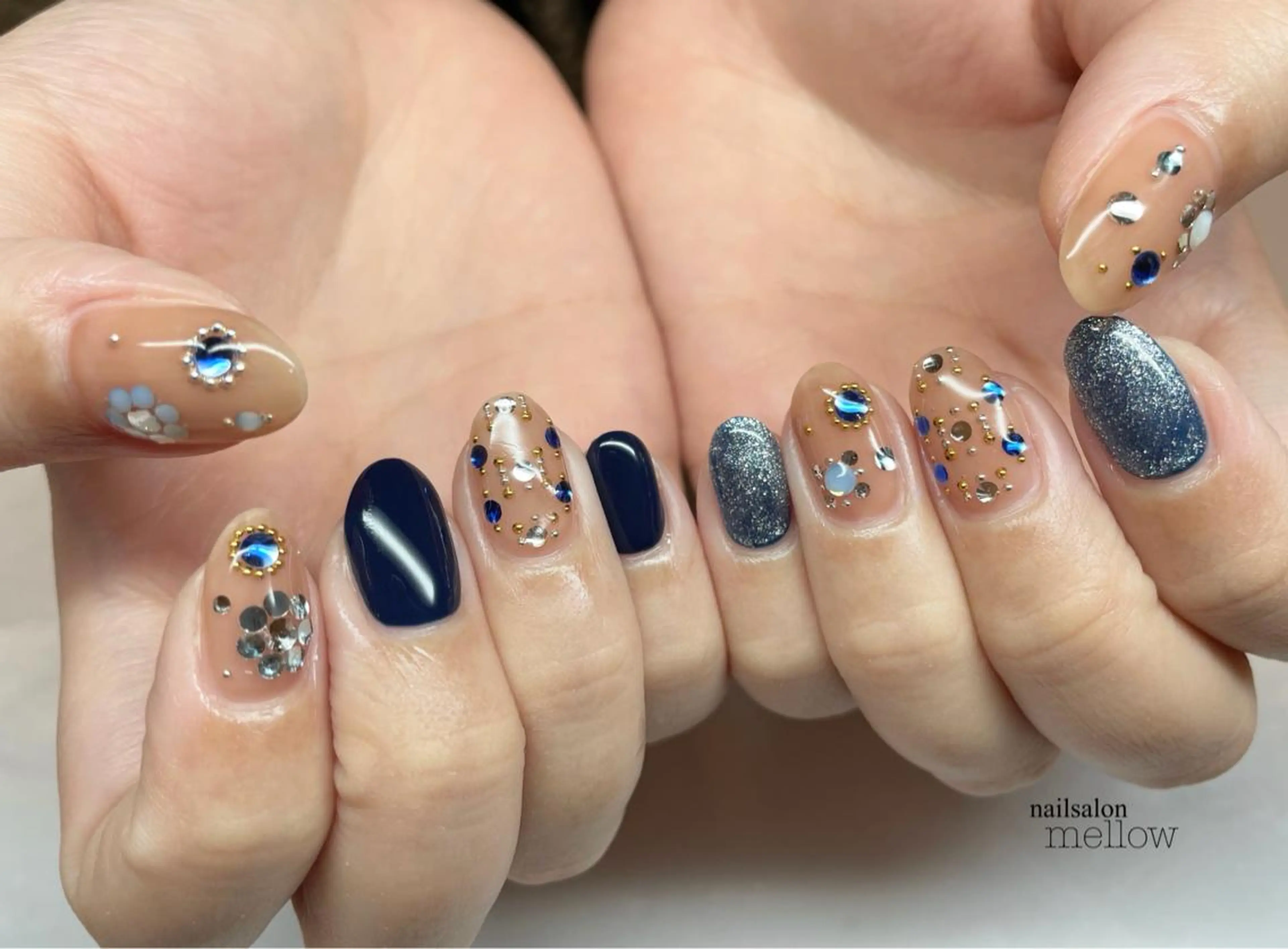 ネイル アートネイル ストーンネイル 大山 浩美のネイルデザイン