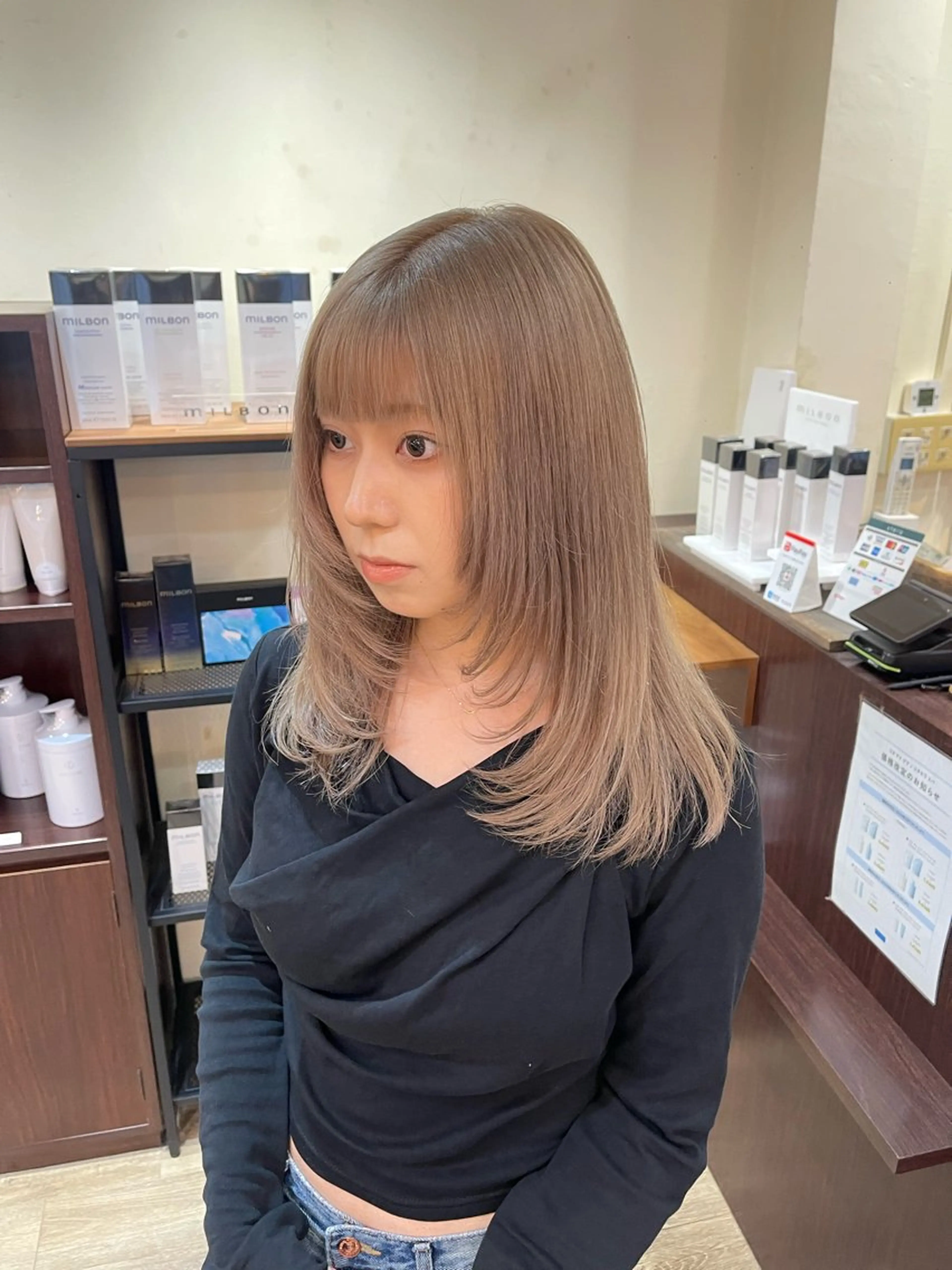 カラー カット ヘアカラー トリートメント envogue ゆりのヘアスタイル