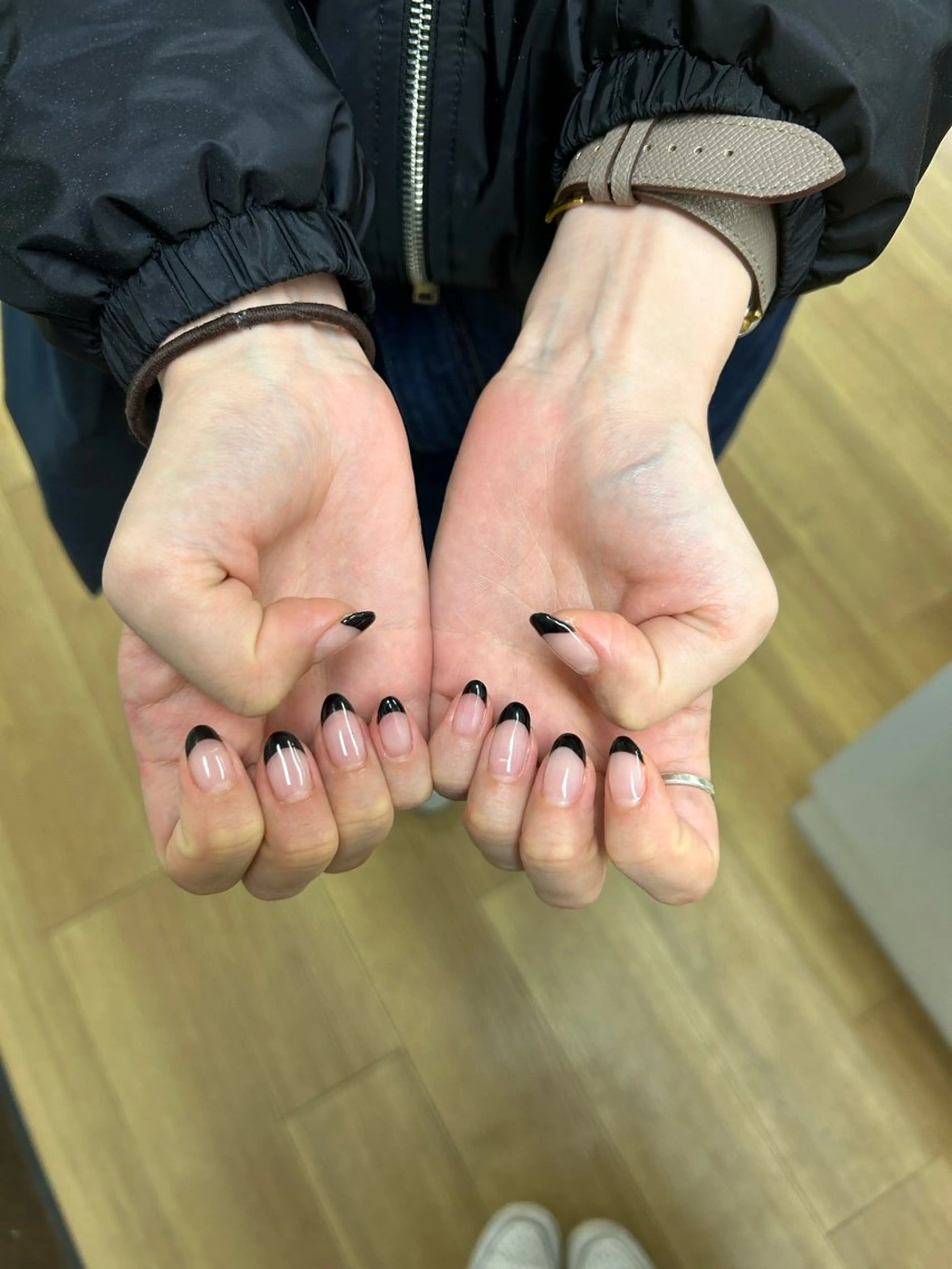 ネイル フレンチネイル 種村 朱玲のネイルデザイン