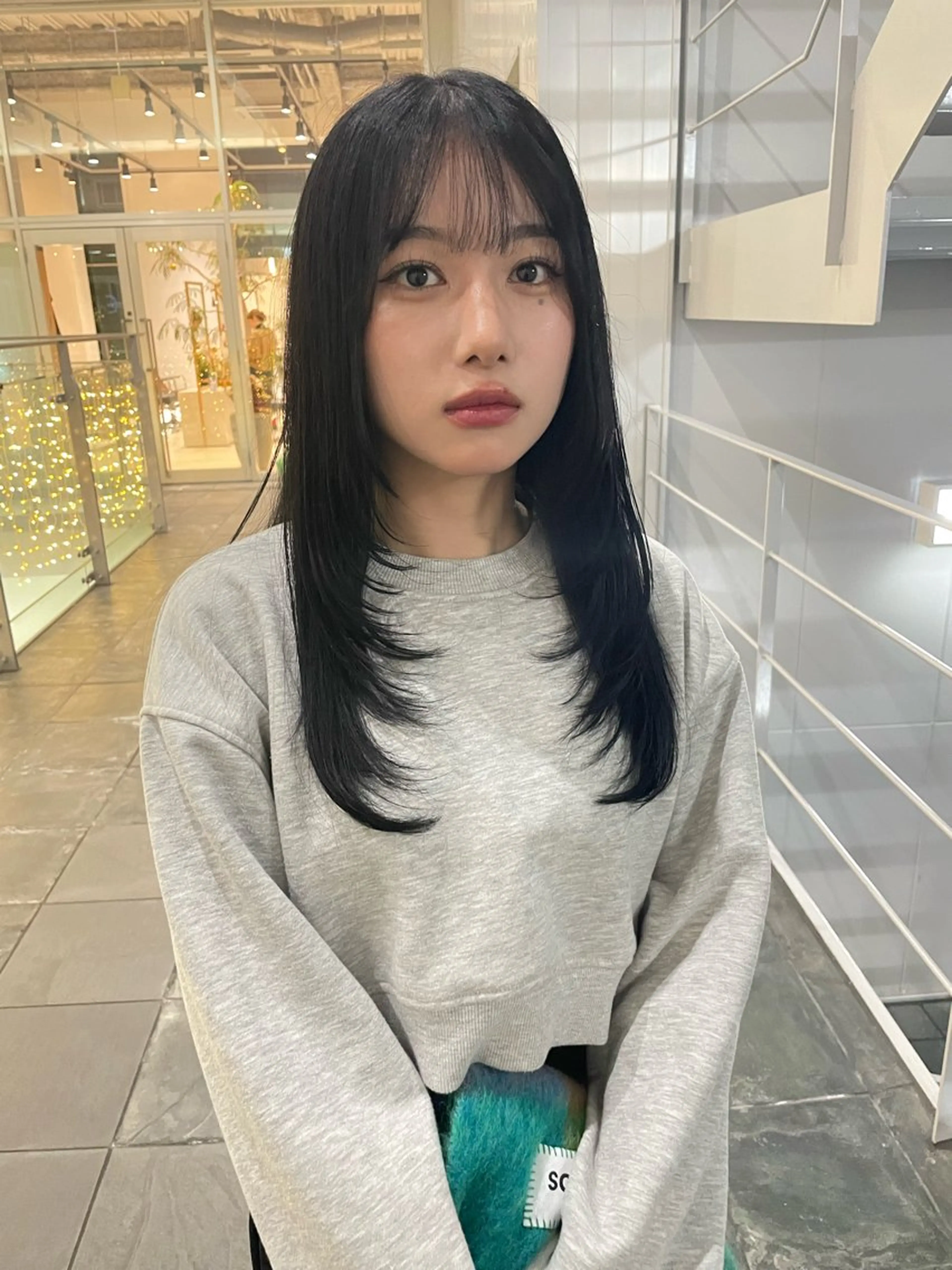 ［U25限定］韓国風ヘア　フェイスレイヤー＋カラー＋3STEPトリートメントの写真