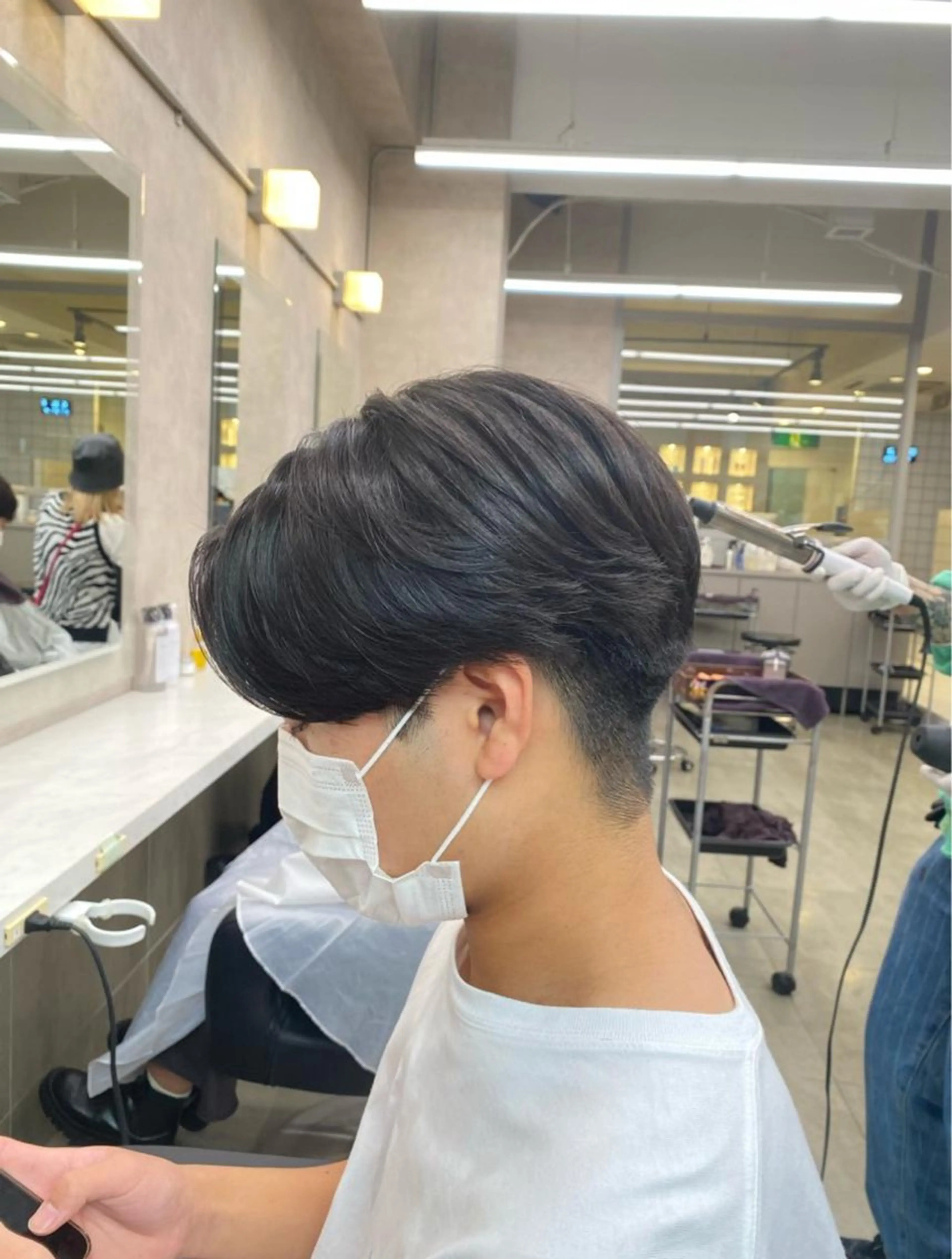 ショート パーマ カット パーマ トリートメント ヘアセット 🟦ニュアンス/メン ズパーマ横浜🟦のヘアスタイル