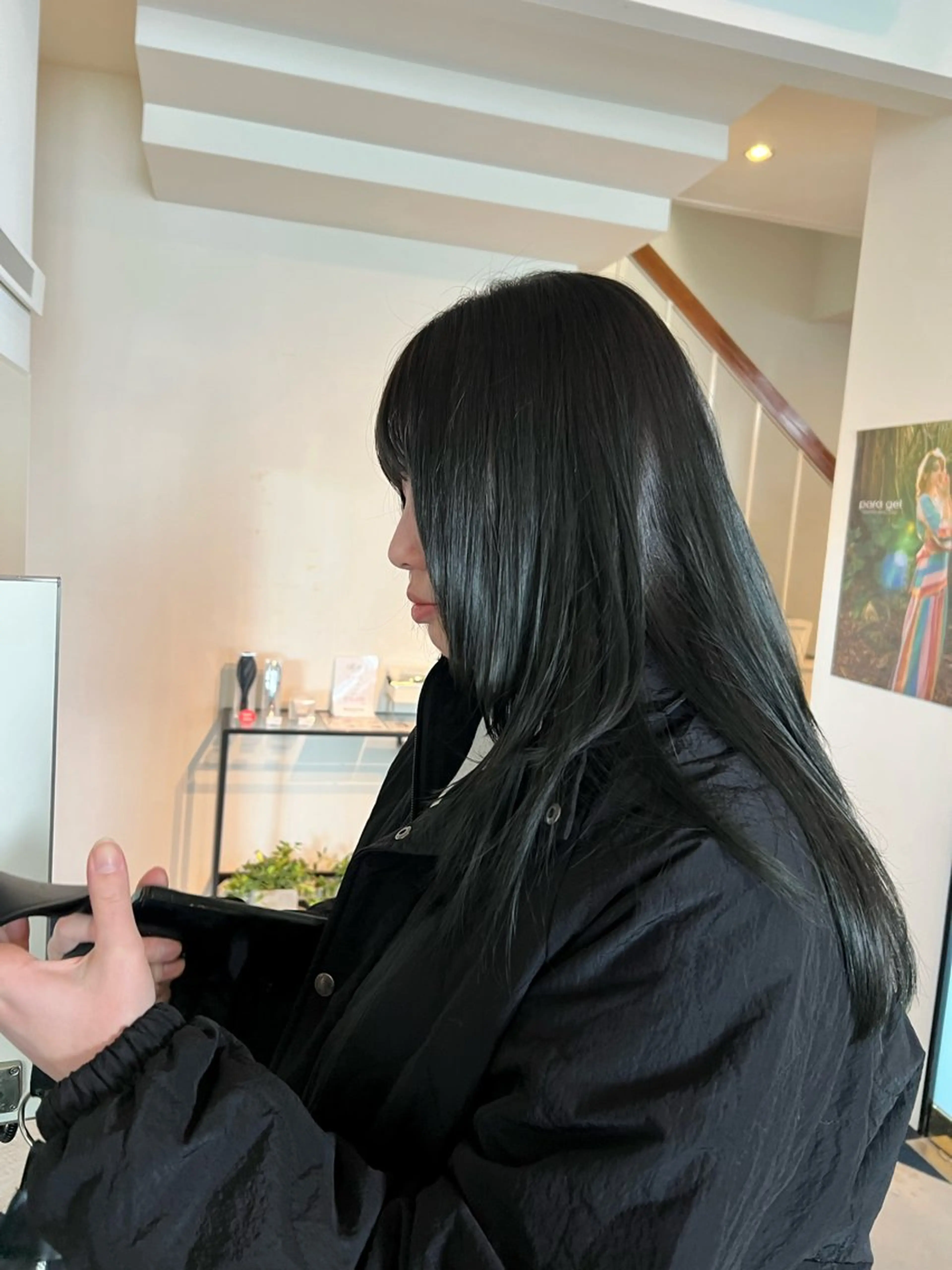 セミロング カラー ムラコシヒカリ lapenseeのヘアスタイル