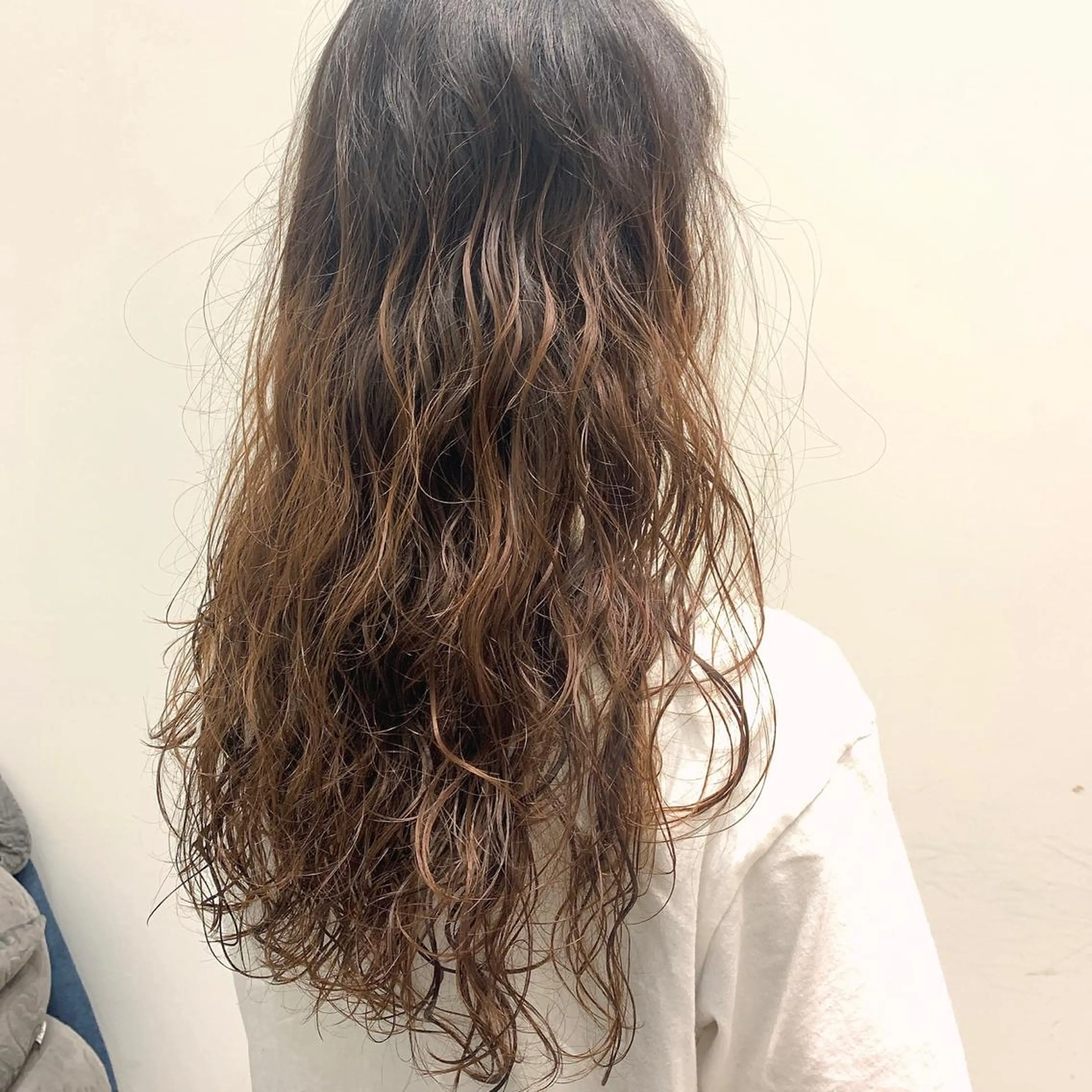 ロング カット パーマ トリートメント ヘアセット 中村 優太のヘアスタイル