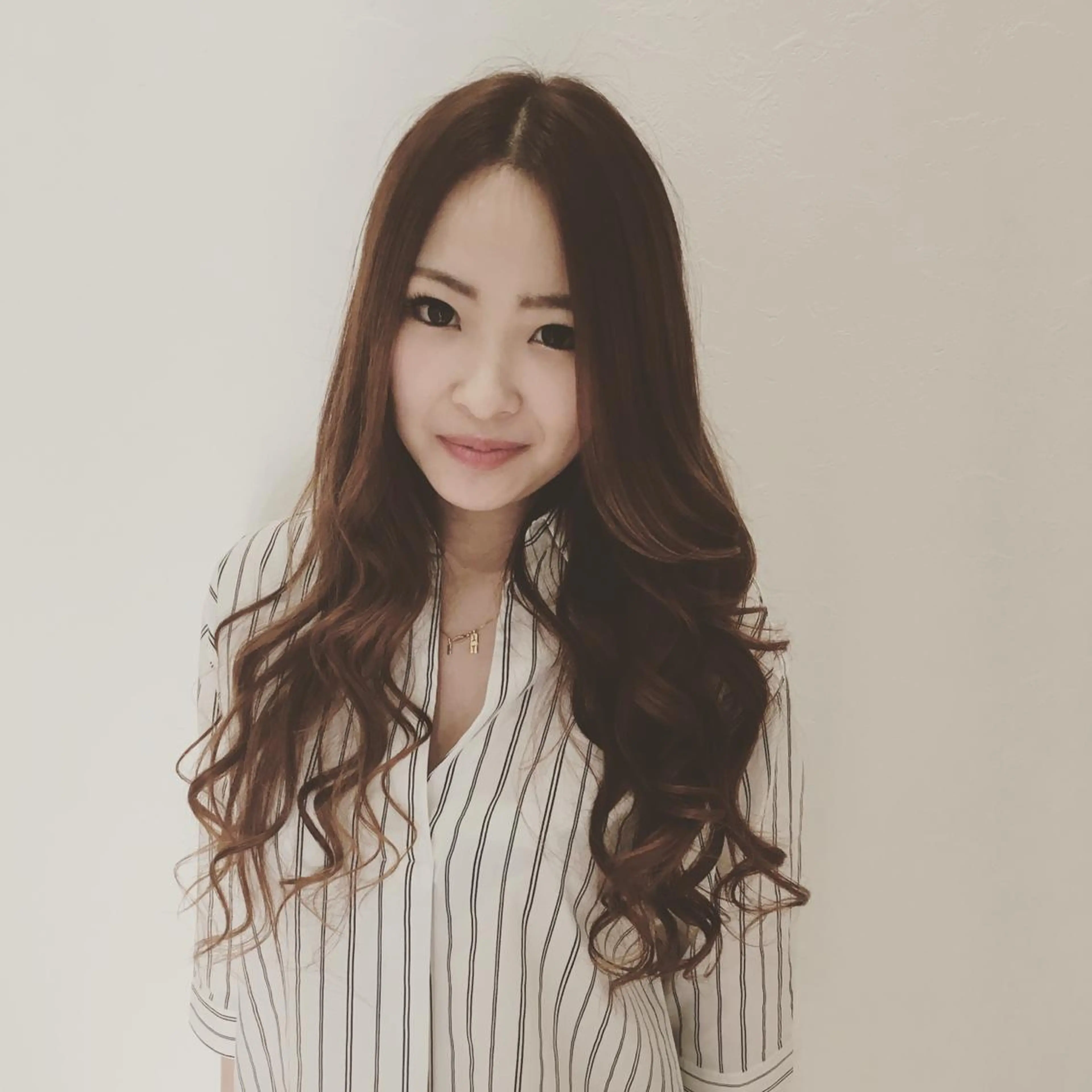 セミロング カラー トリートメント ヘアカラー エクステ Wakita Masakiのヘアスタイル