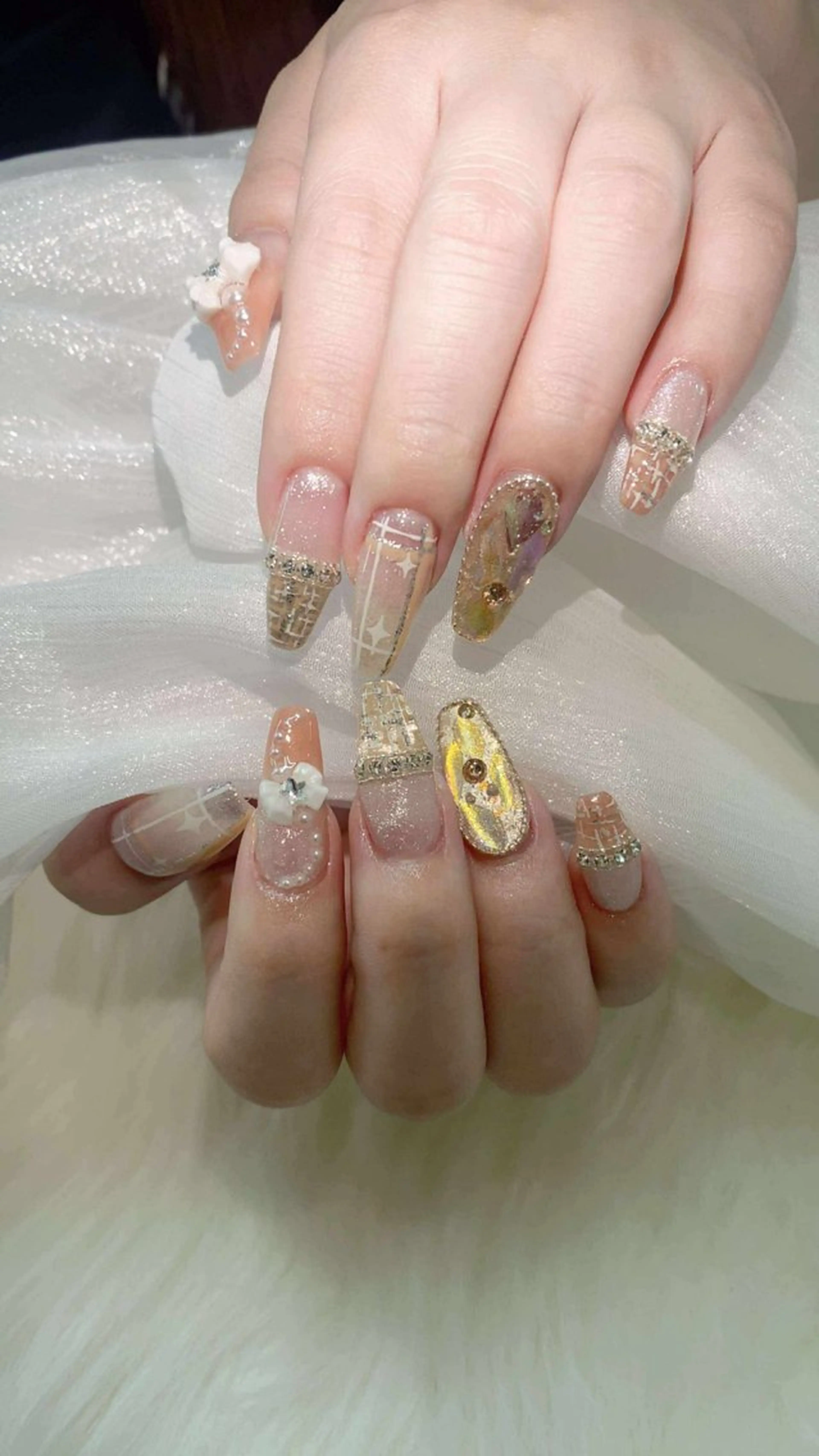 ネイル ハンドネイル ハンドケア Hara Nail 【パラジェル使用】のネイルデザイン