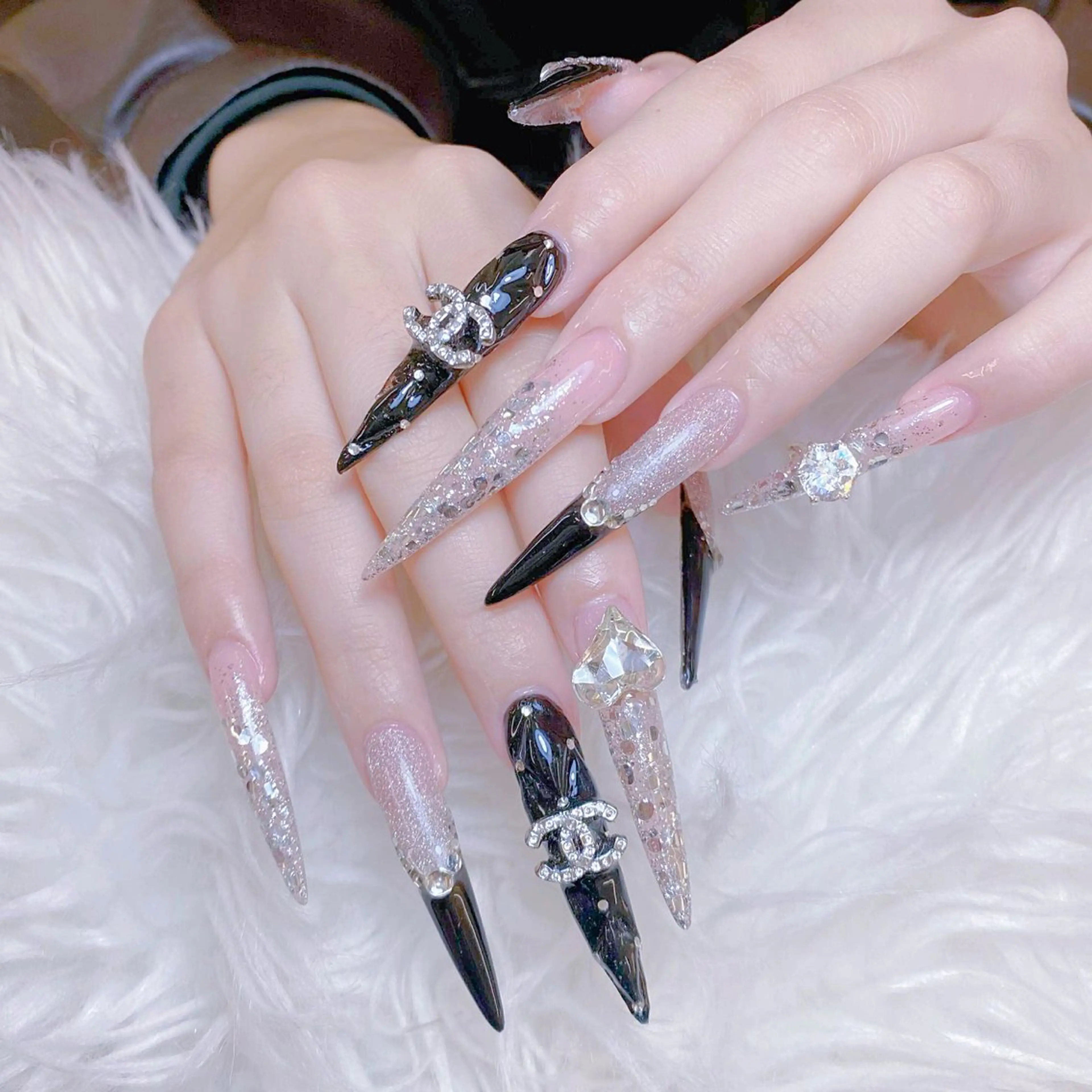 ネイル ANH NAIL ゴテゴテ専門店💎のネイルデザイン
