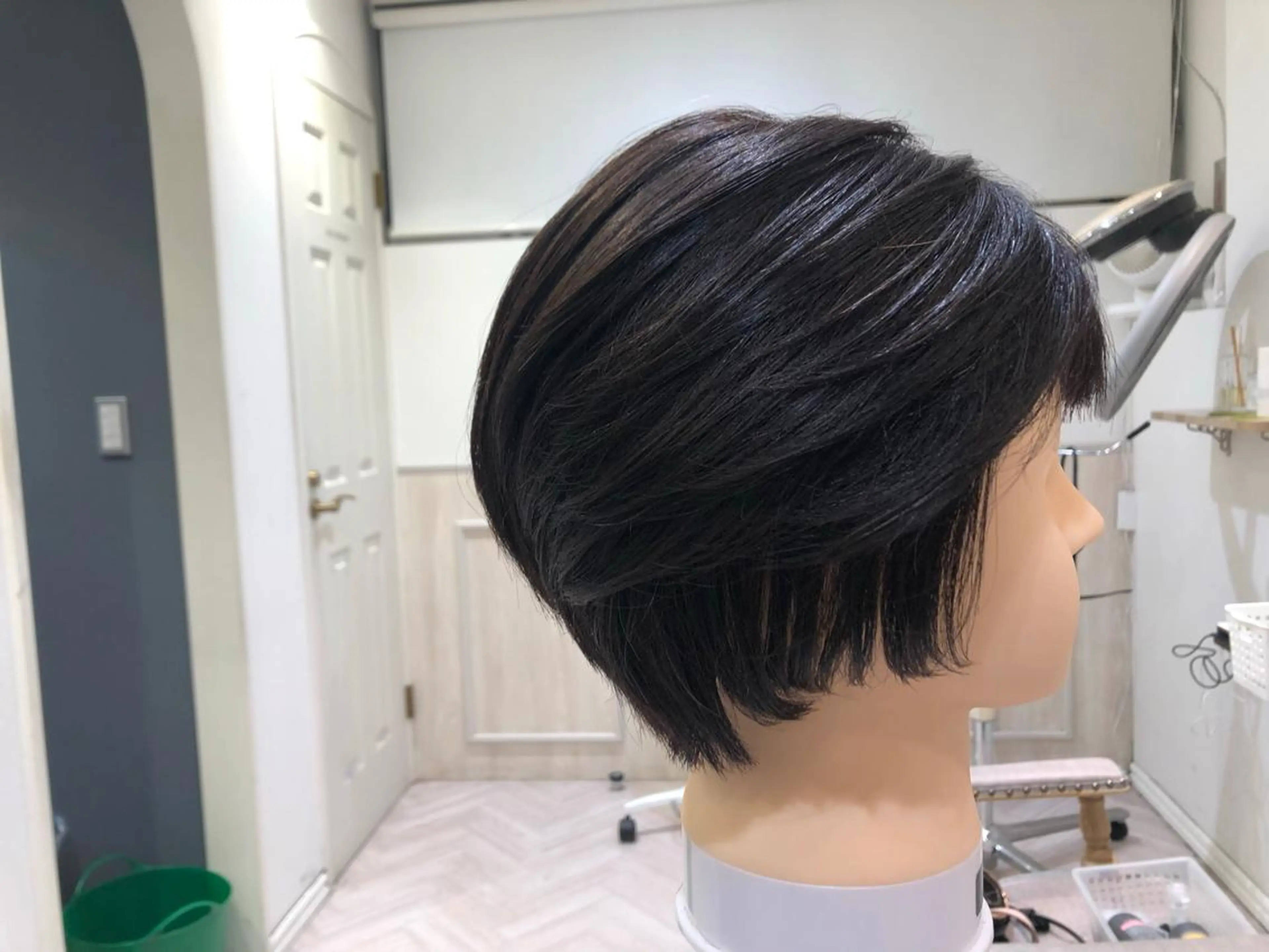 ショート MYA 🤍kanaのヘアスタイル