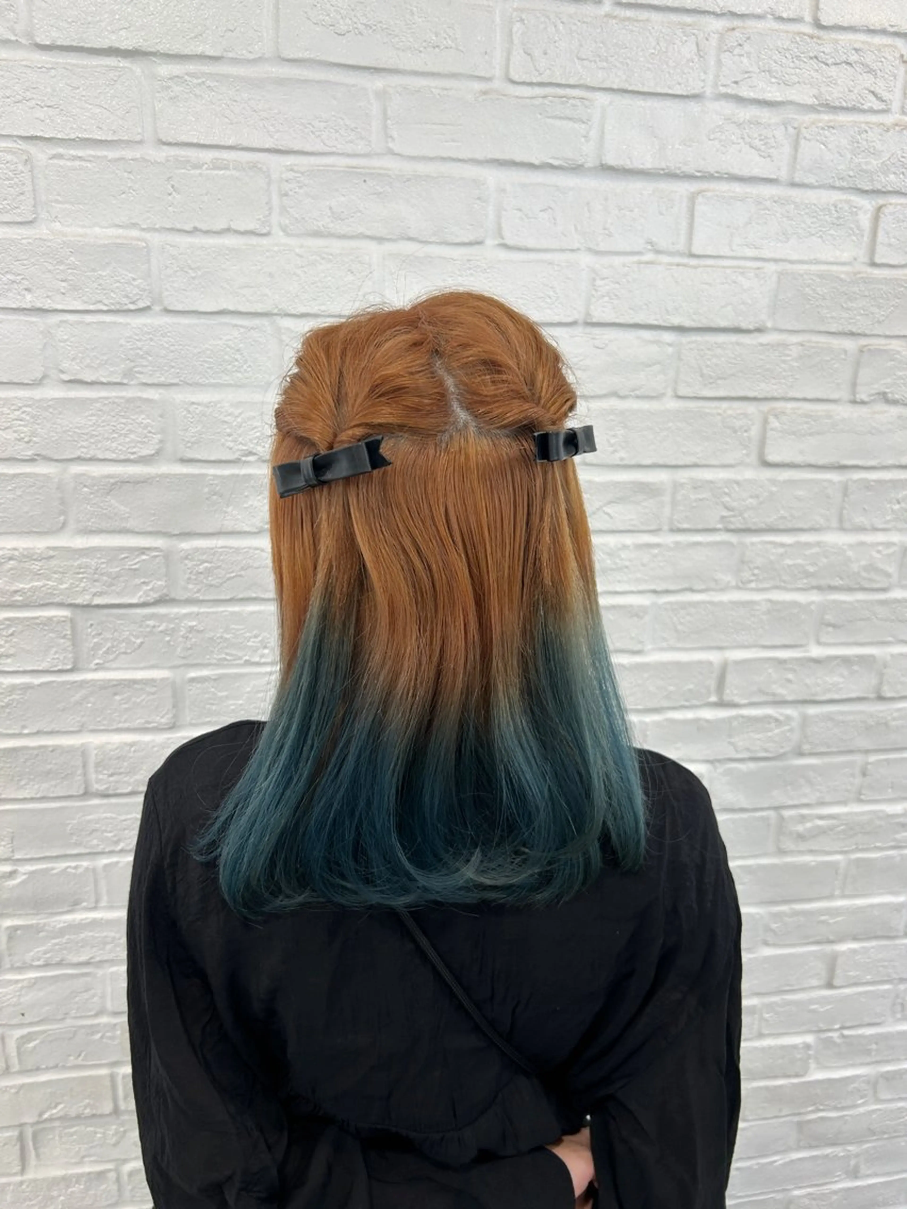 カラー ヘアアレンジ AYUMI/ブリーチ モデル募集中🌻🐝のヘアスタイル