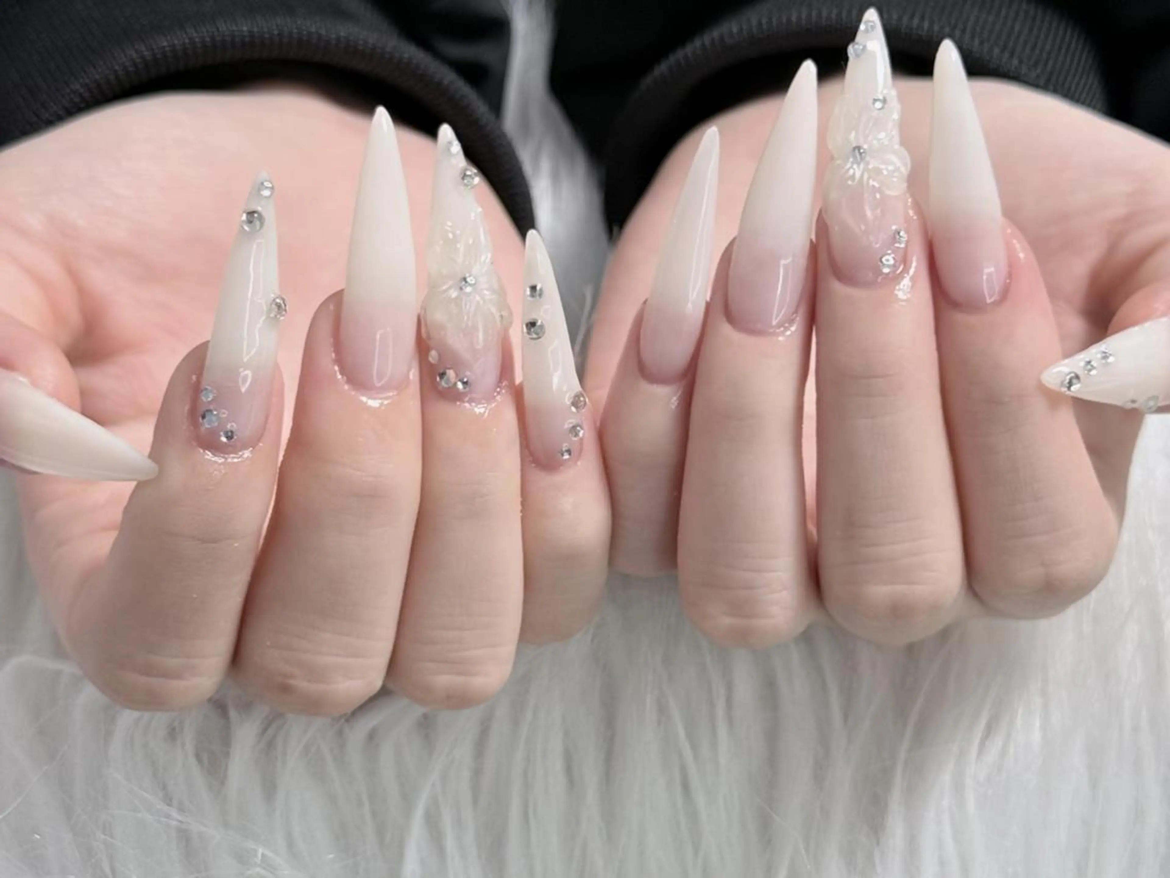 ネイル 長さ出し グラデーション 卒業式 キラキラネイル マグネットネイル Emi🌸Belle Nail Salonのネイルデザイン