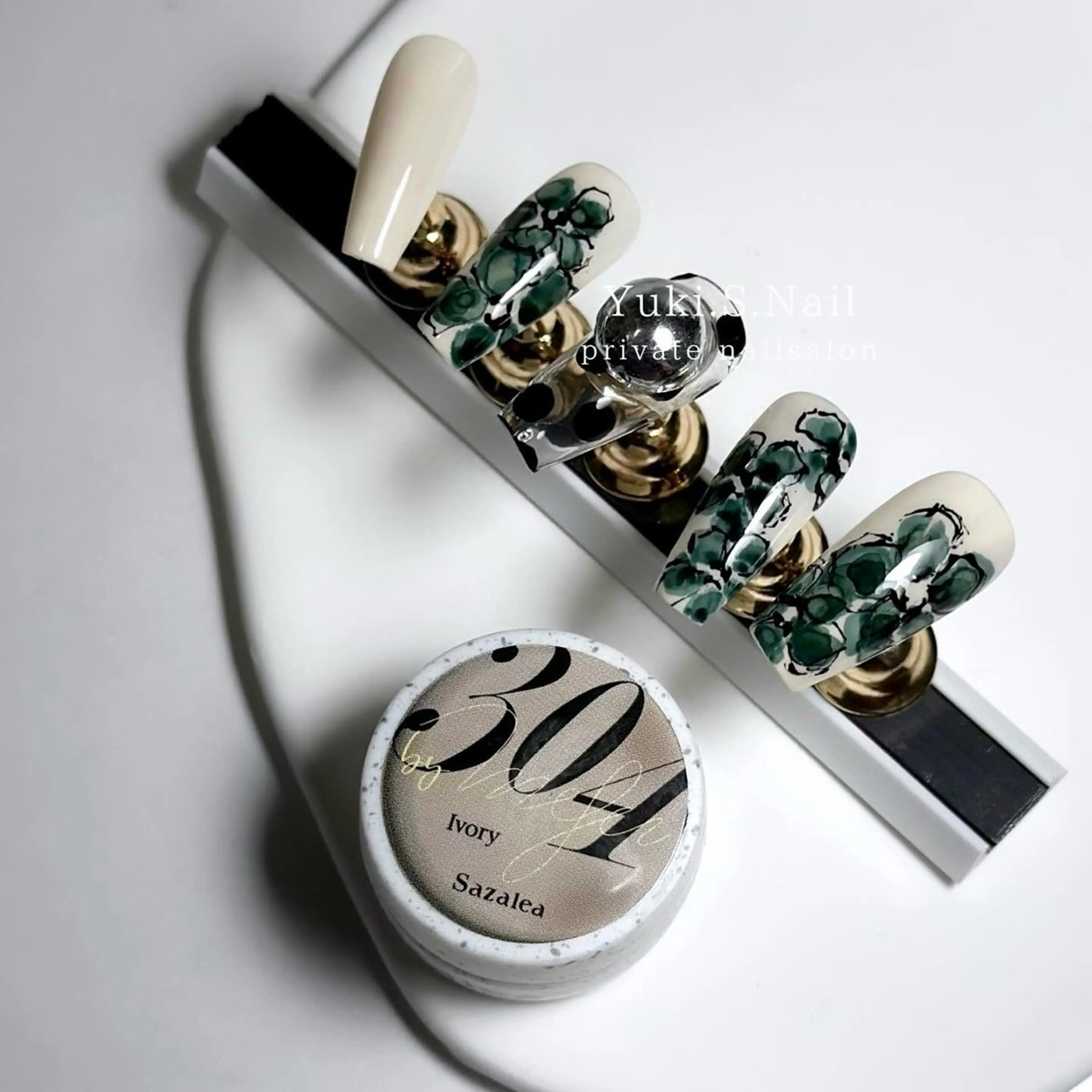 ロング ハンドネイル Yuki S.Nailのネイルデザイン