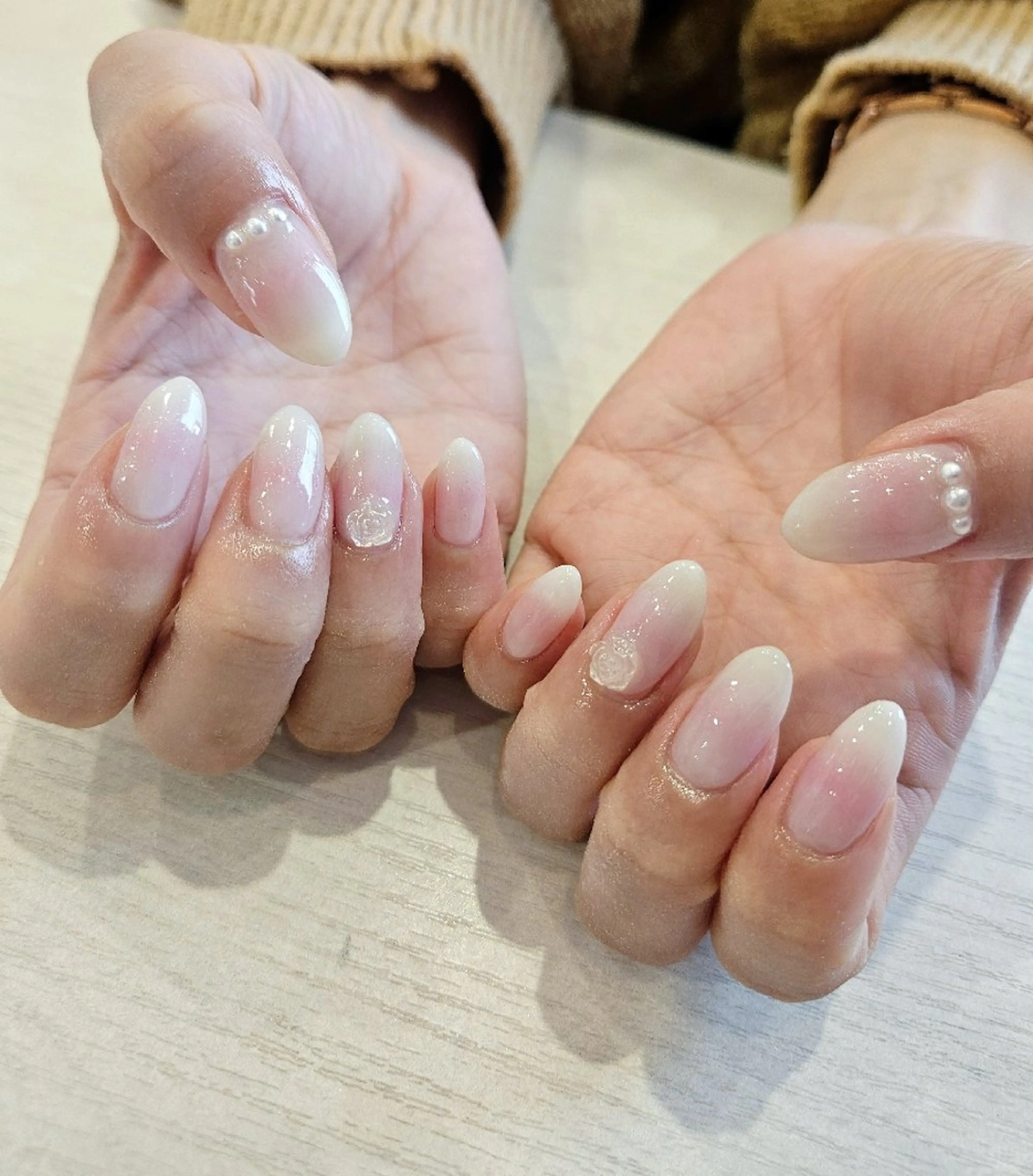 ネイル ハンドネイル 関口 友菜のヘアスタイル