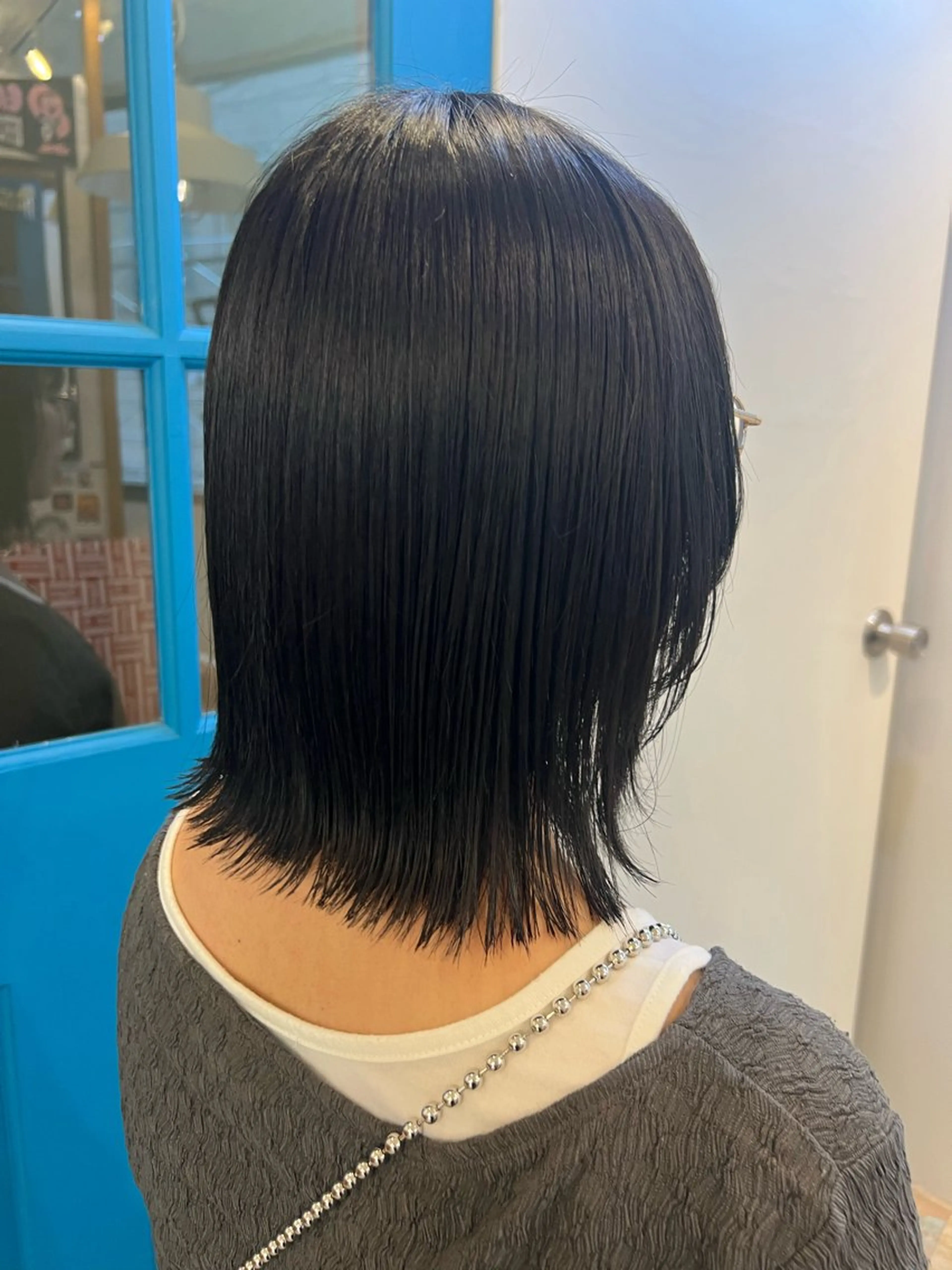 ミディアム カラー デザインカラー イヤリングカラー ハイライトカラー ボブ 顔周りカット カット ヘアカラー トリートメント KANA/ボブ/ インナーカラー/艶髪のヘアスタイル