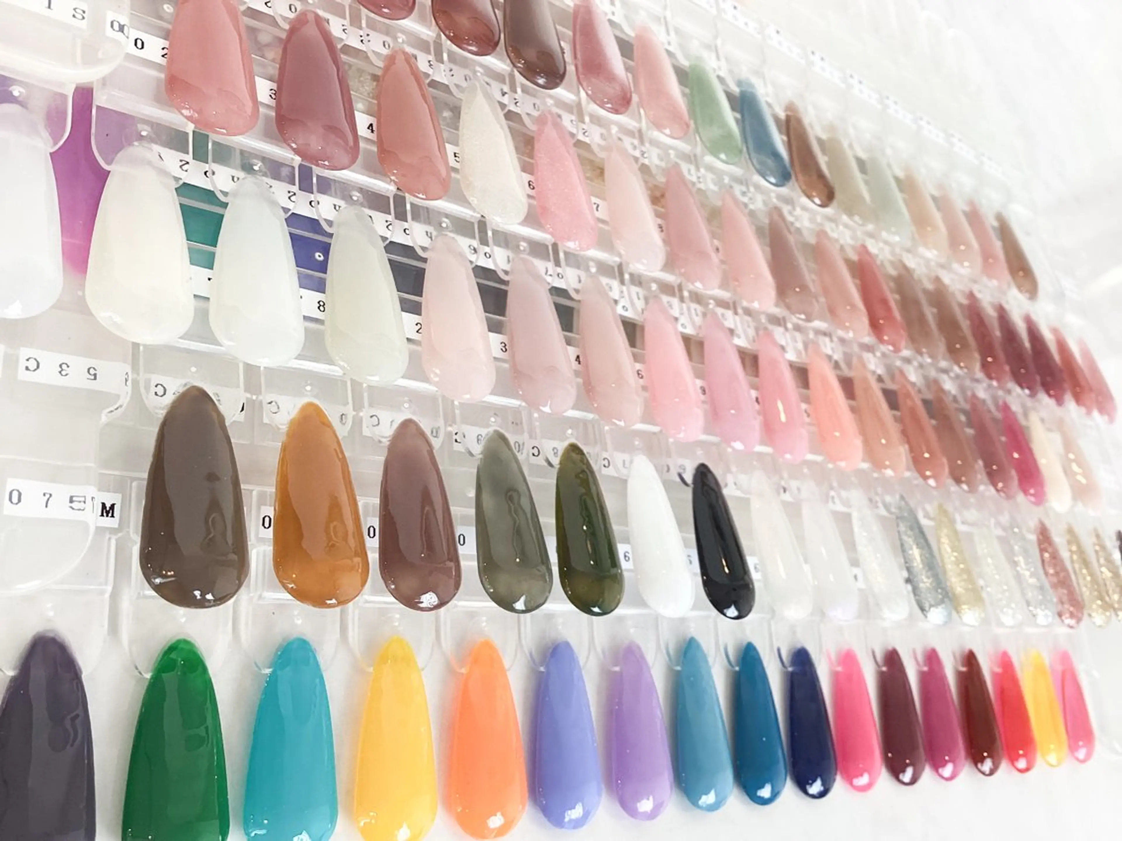 ネイル 💠Peerless ネイル&アイ🫧のマツエク・マツパデザイン