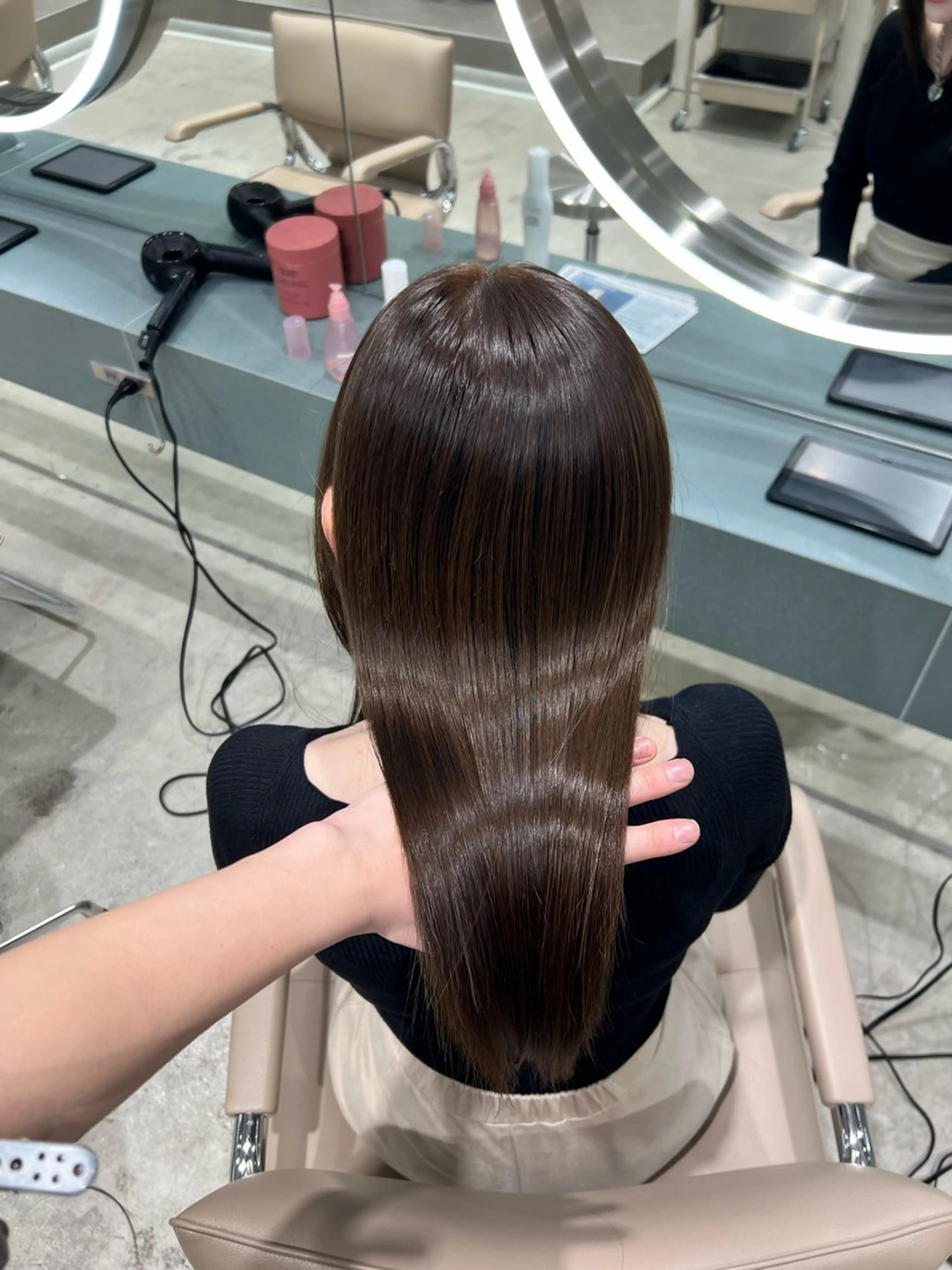 ミディアム カラー ✨髪質改善 縮毛矯正 艶髪 立川 コウキ✨のヘアスタイル