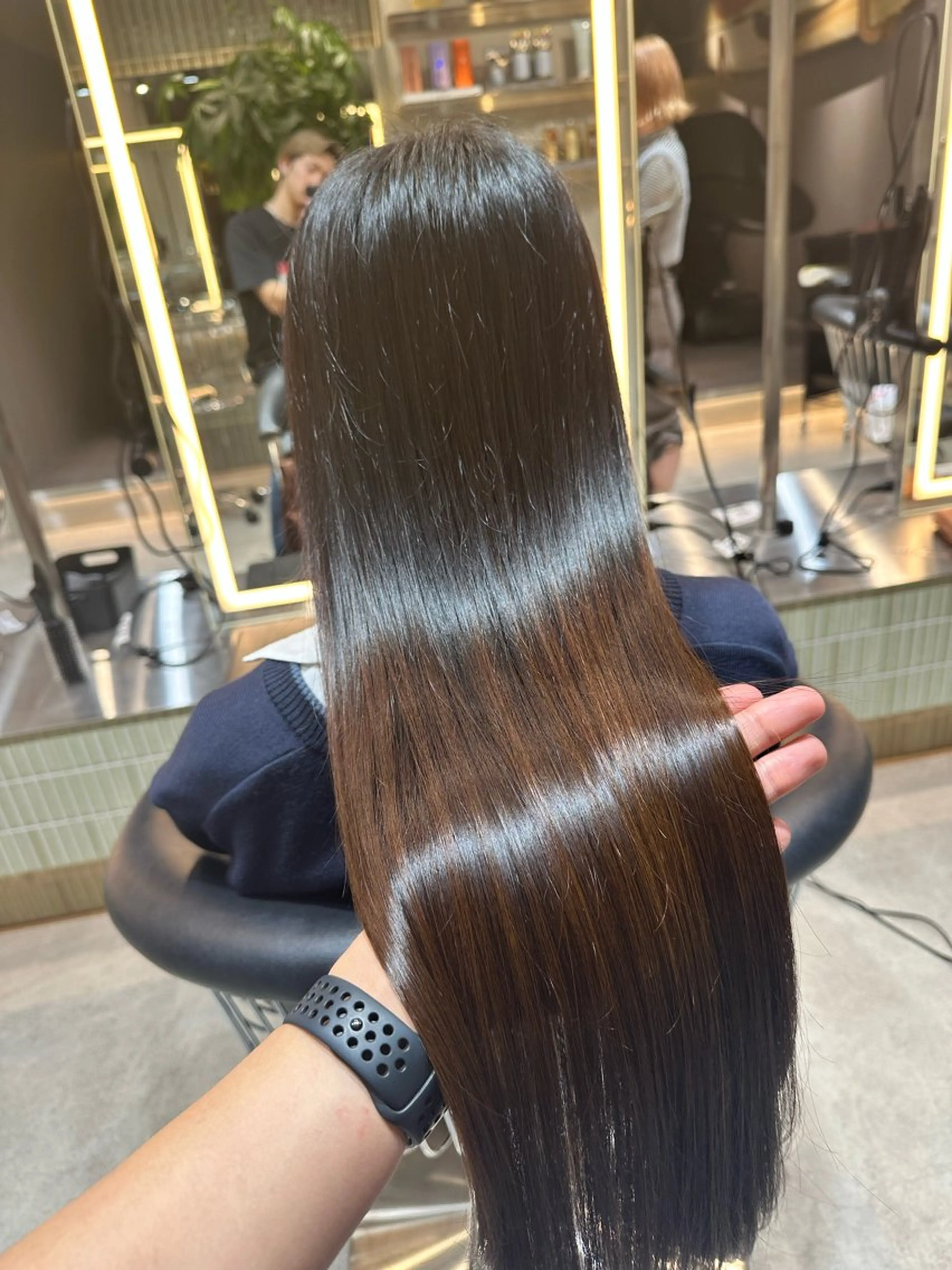 ロング 髪質改善 縮毛矯正 カット 縮毛矯正 トリートメント 縮毛矯正/髪質改善 /ボブ/ともきのヘアスタイル