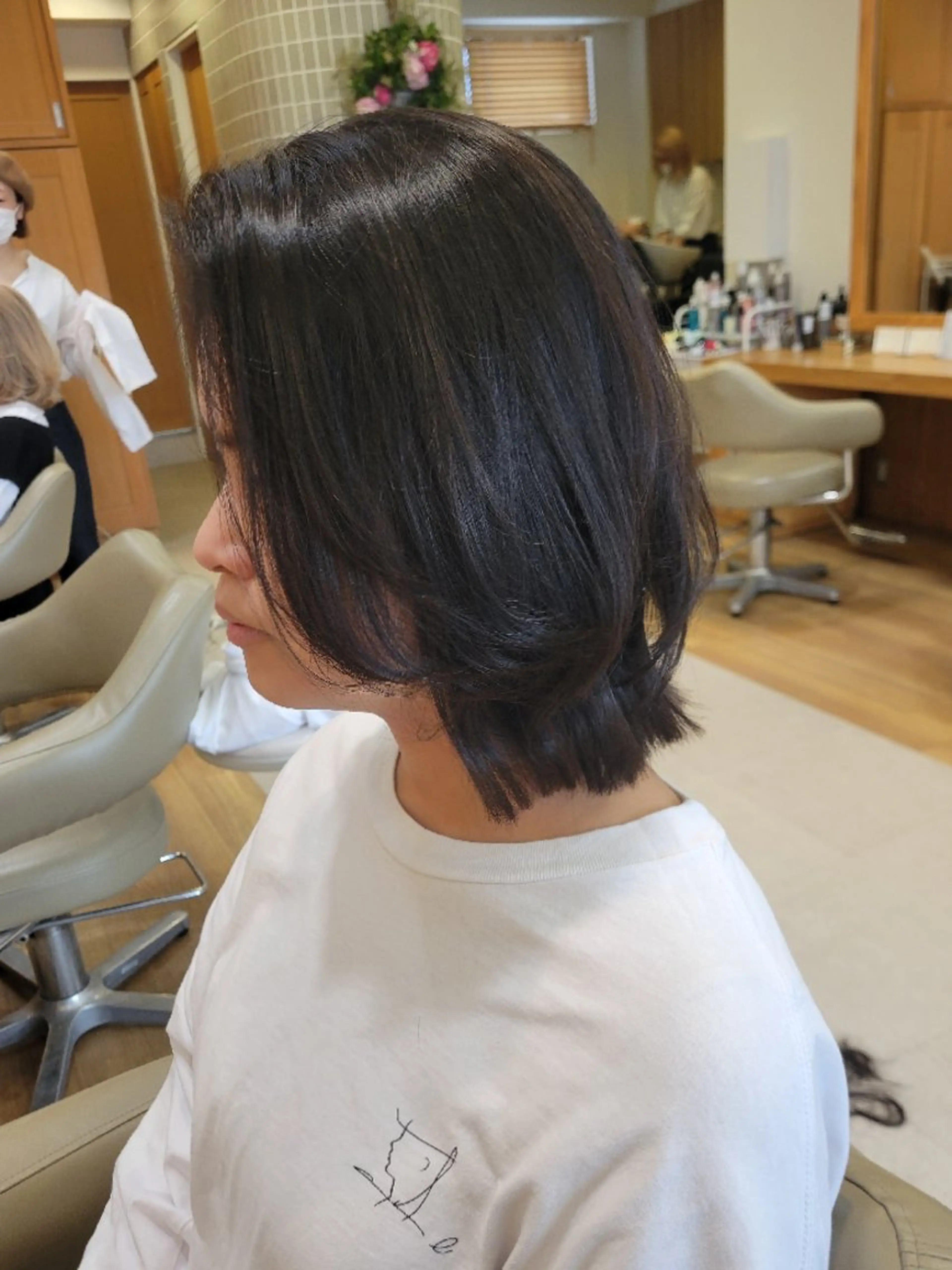 ミディアム UHair吉田 /ショートヘアのヘアスタイル