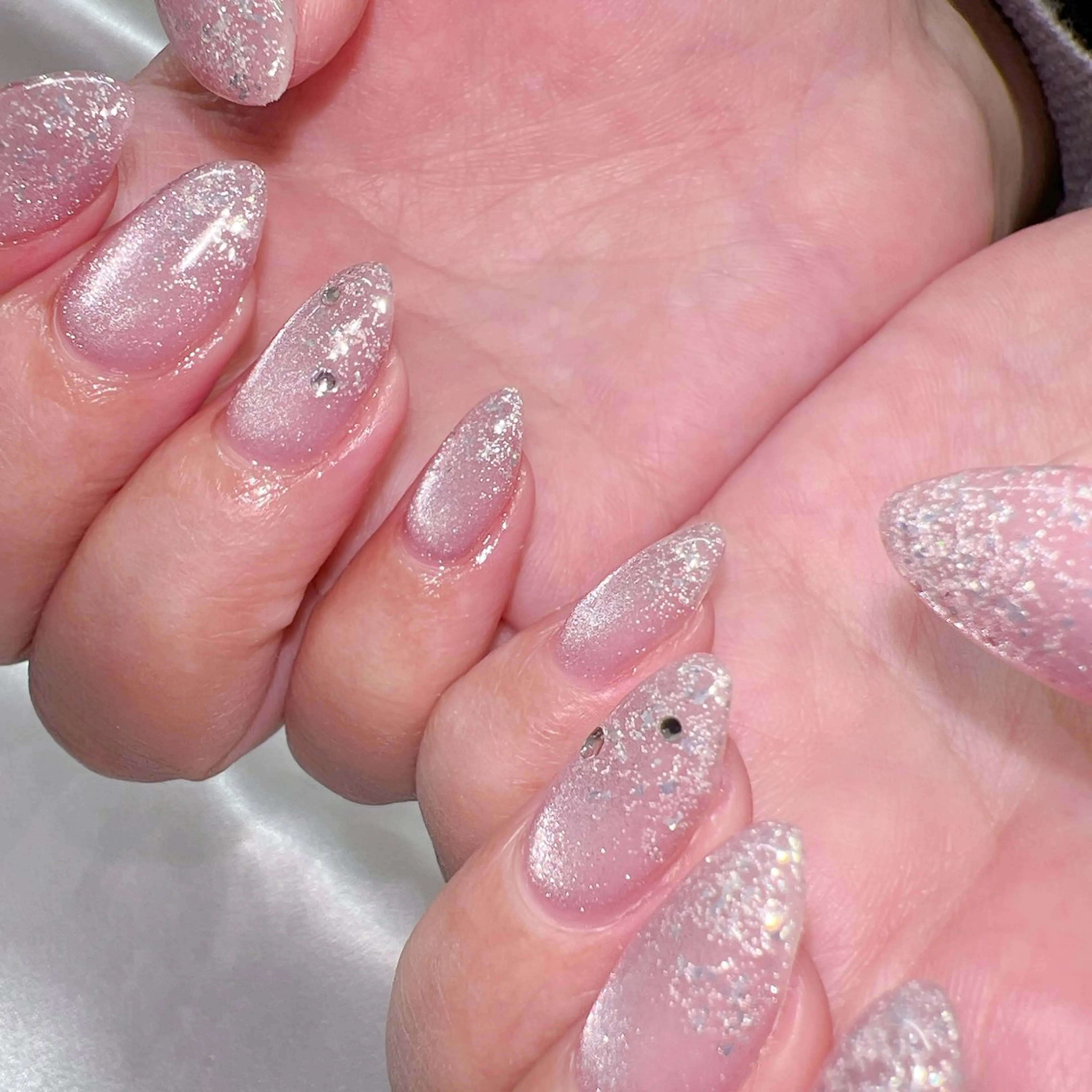 ネイル ハンドネイル Emi lyのネイルデザイン