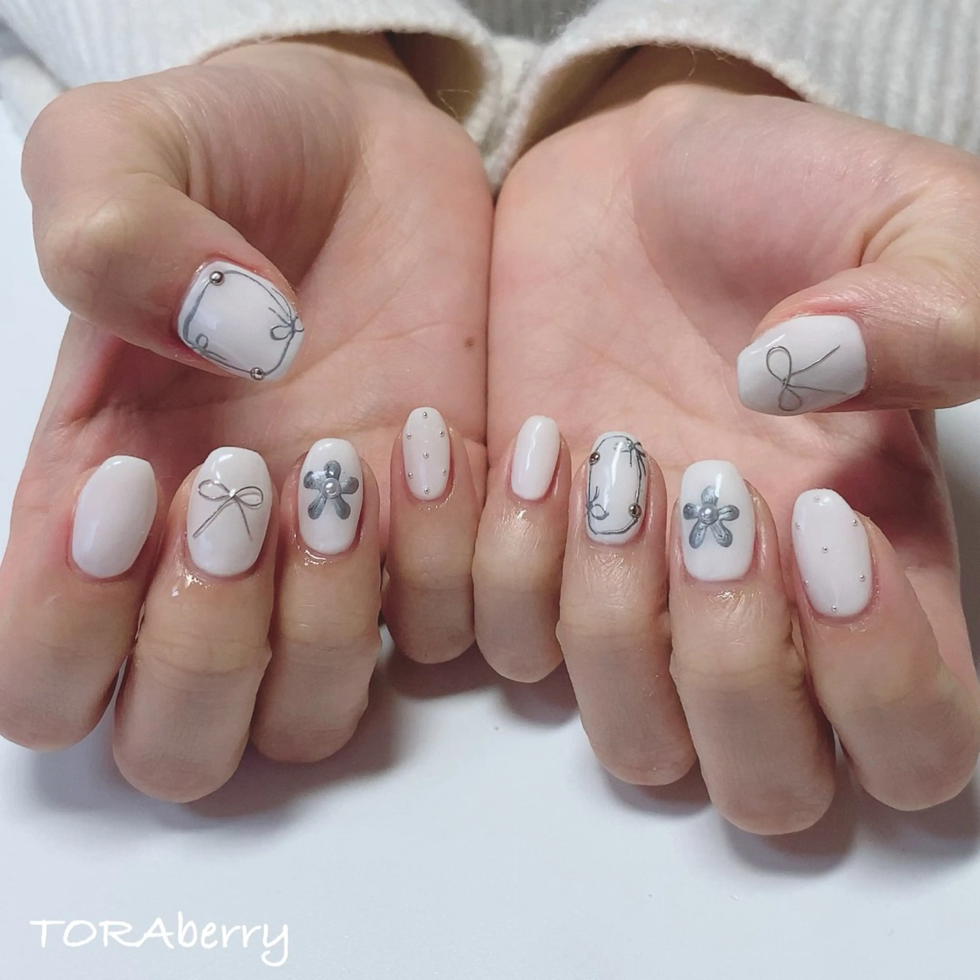 ネイル ハンドネイル ネイリスト なつみのネイルデザイン