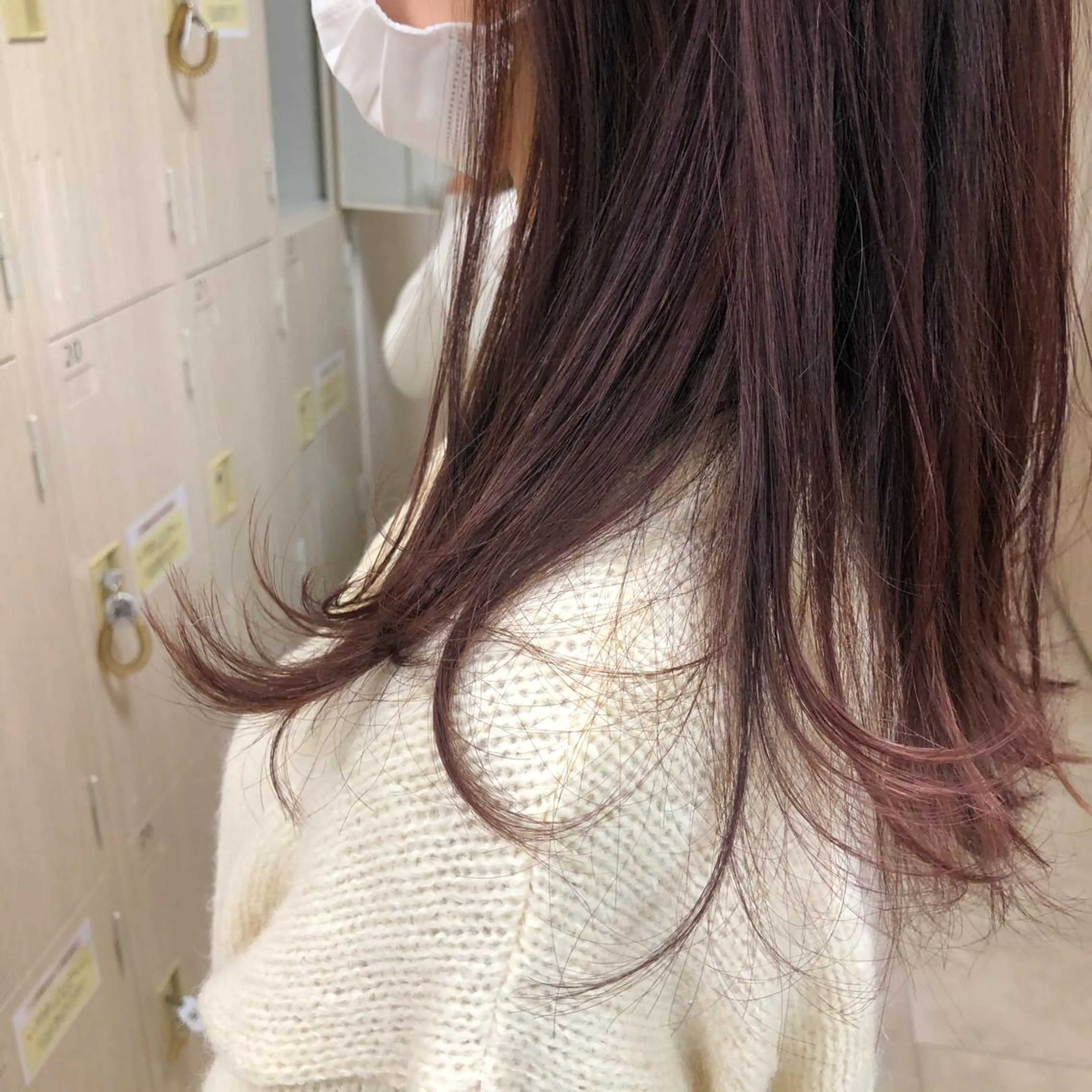 ロング カラー ブリーチ ピンクカラー ピンクパープル パープルカラー ヘアカラー トリートメント 似合わせ.ﾍｱｾｯﾄ 得意🌹井上美沙のヘアスタイル