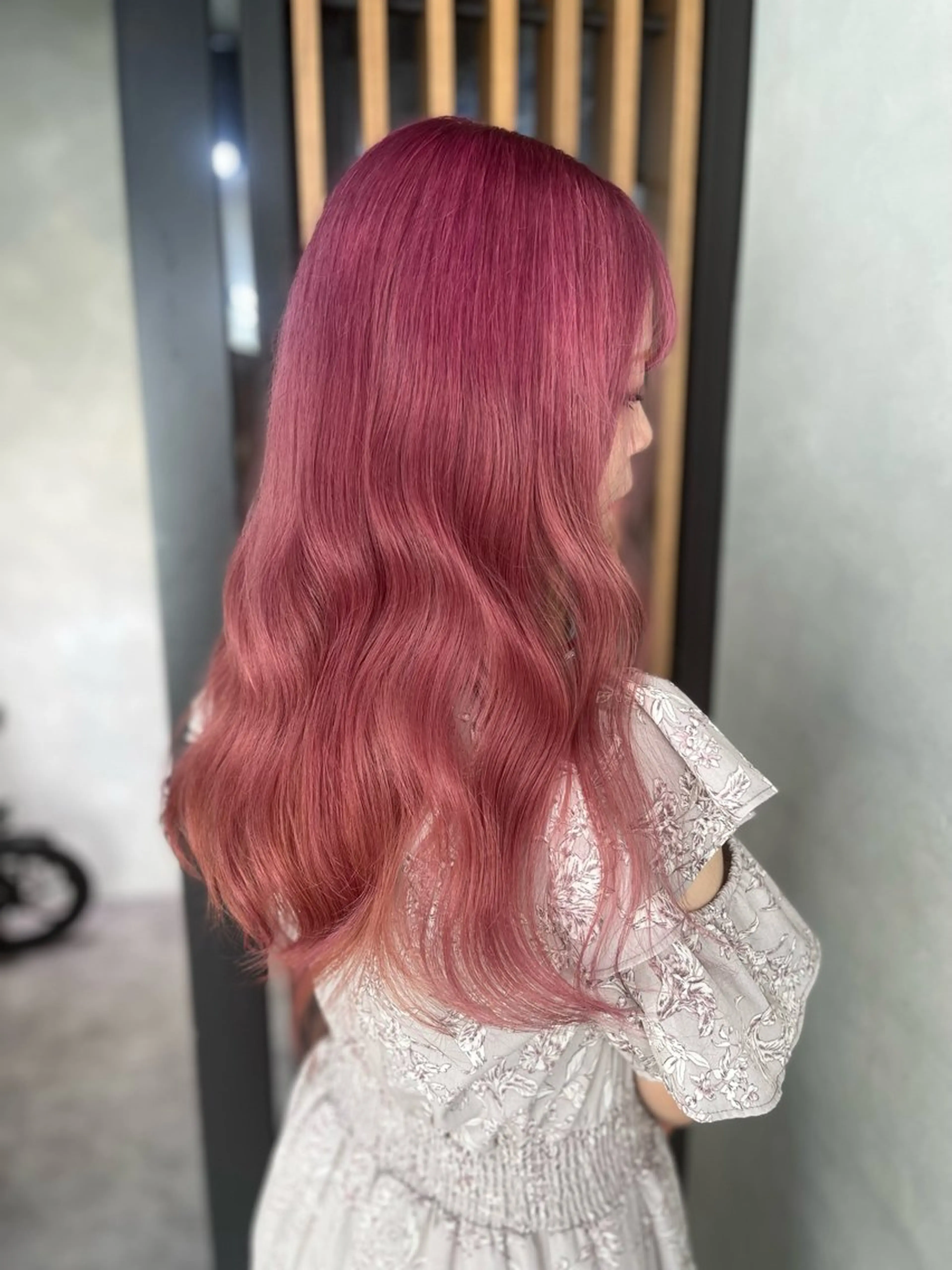 セミロング 濱川響太レディース カットモデルのヘアスタイル