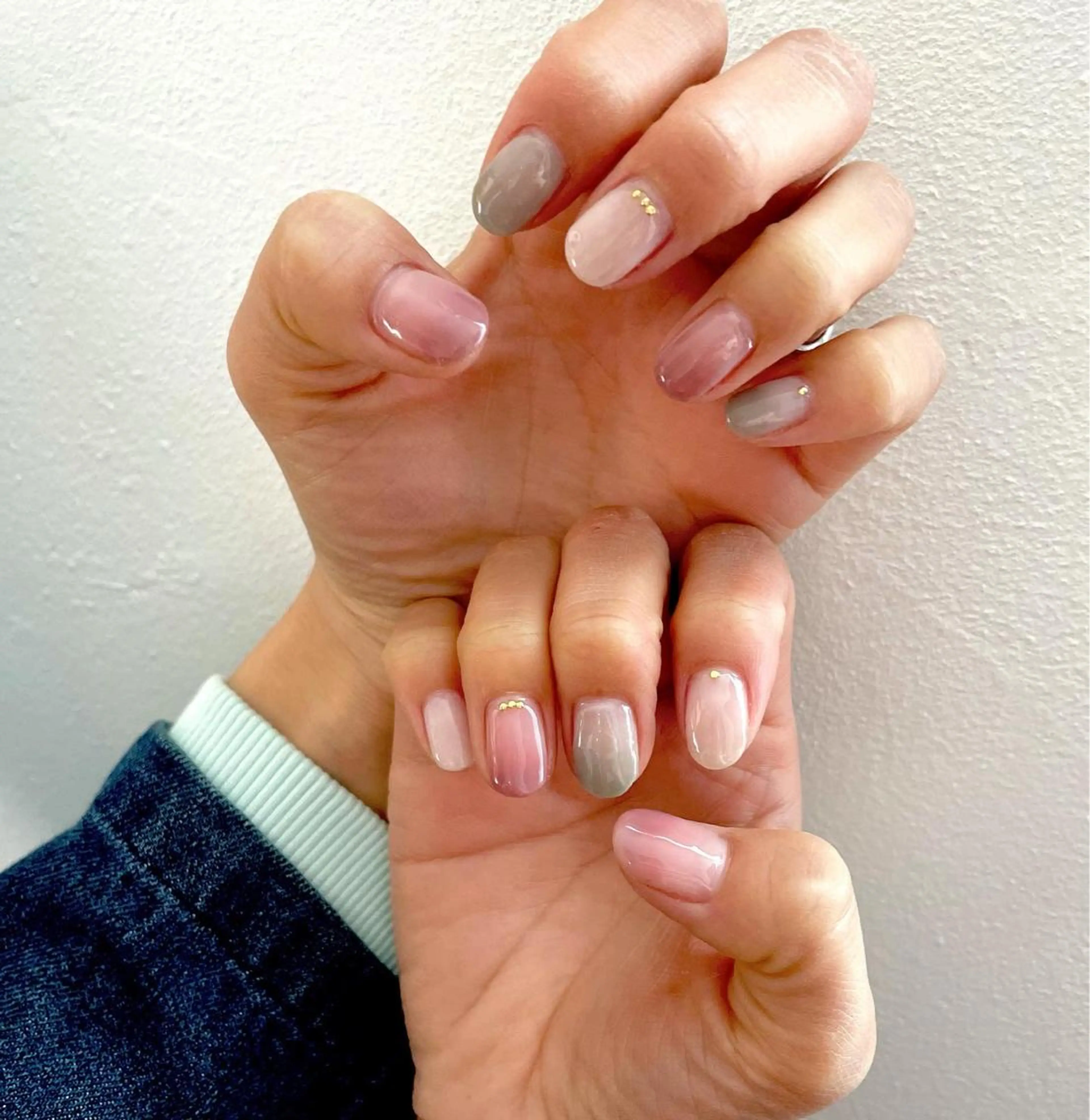 ネイル ジェルネイル グラデーション 韓国ネイル ニュアンスネイル シンプルネイル 甲府市徳行 🧸prunelleのネイルデザイン