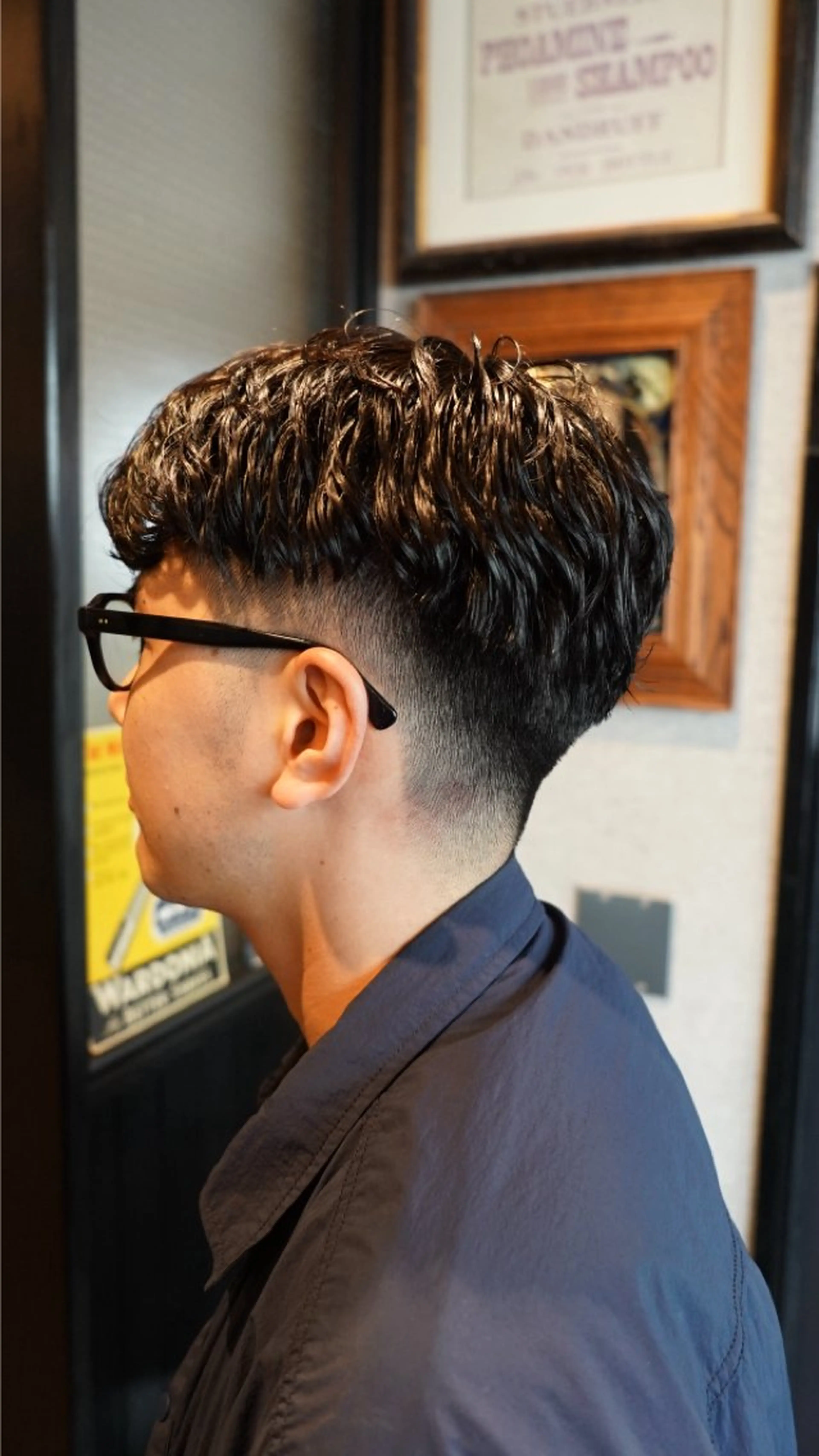 ショート パーマ メンズ フェードカット メンズパーマ DAU BARBER SHOP所属・メンズショート/ 木下拓海のヘアスタイル