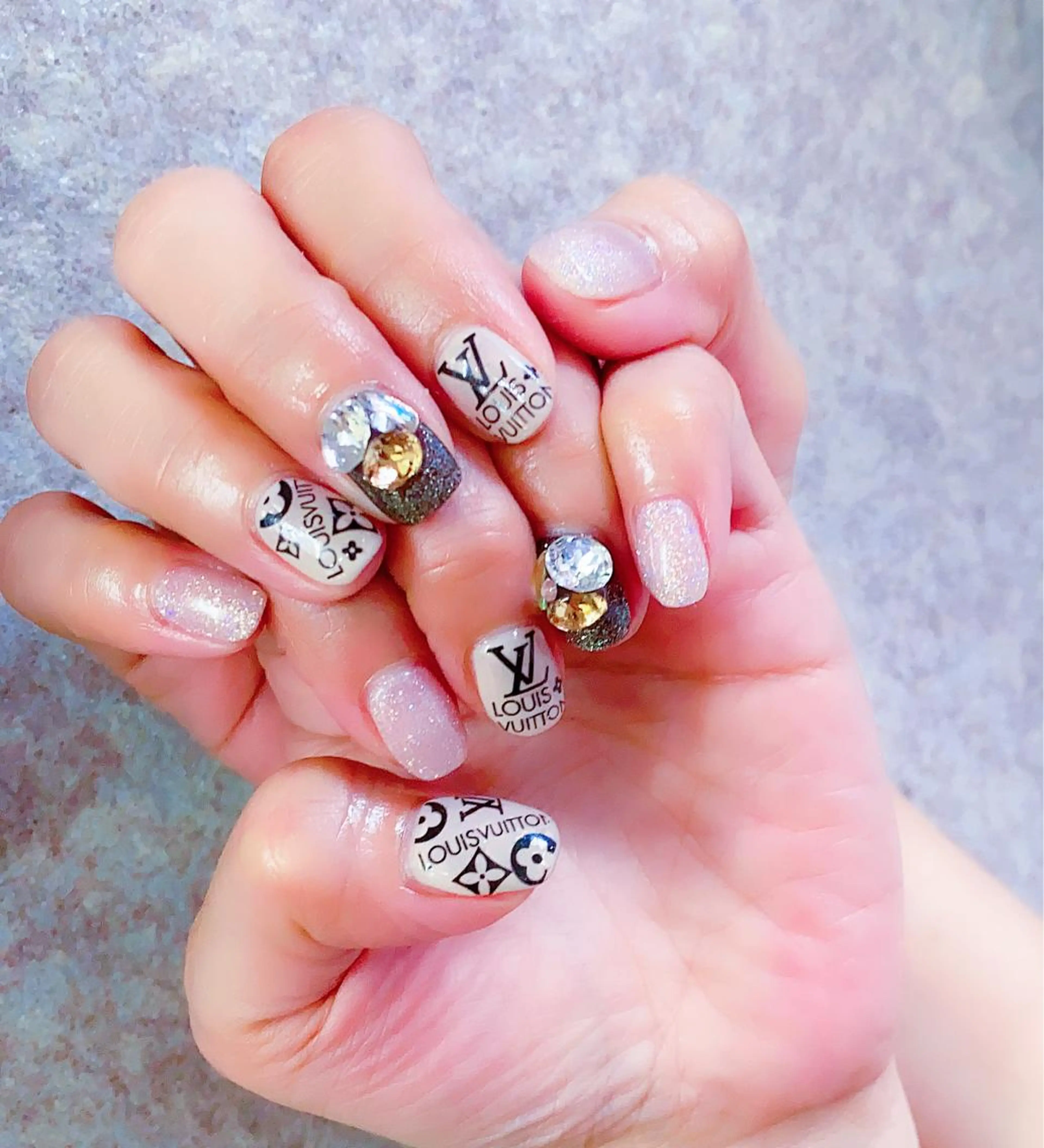 ネイル R salonのネイルデザイン