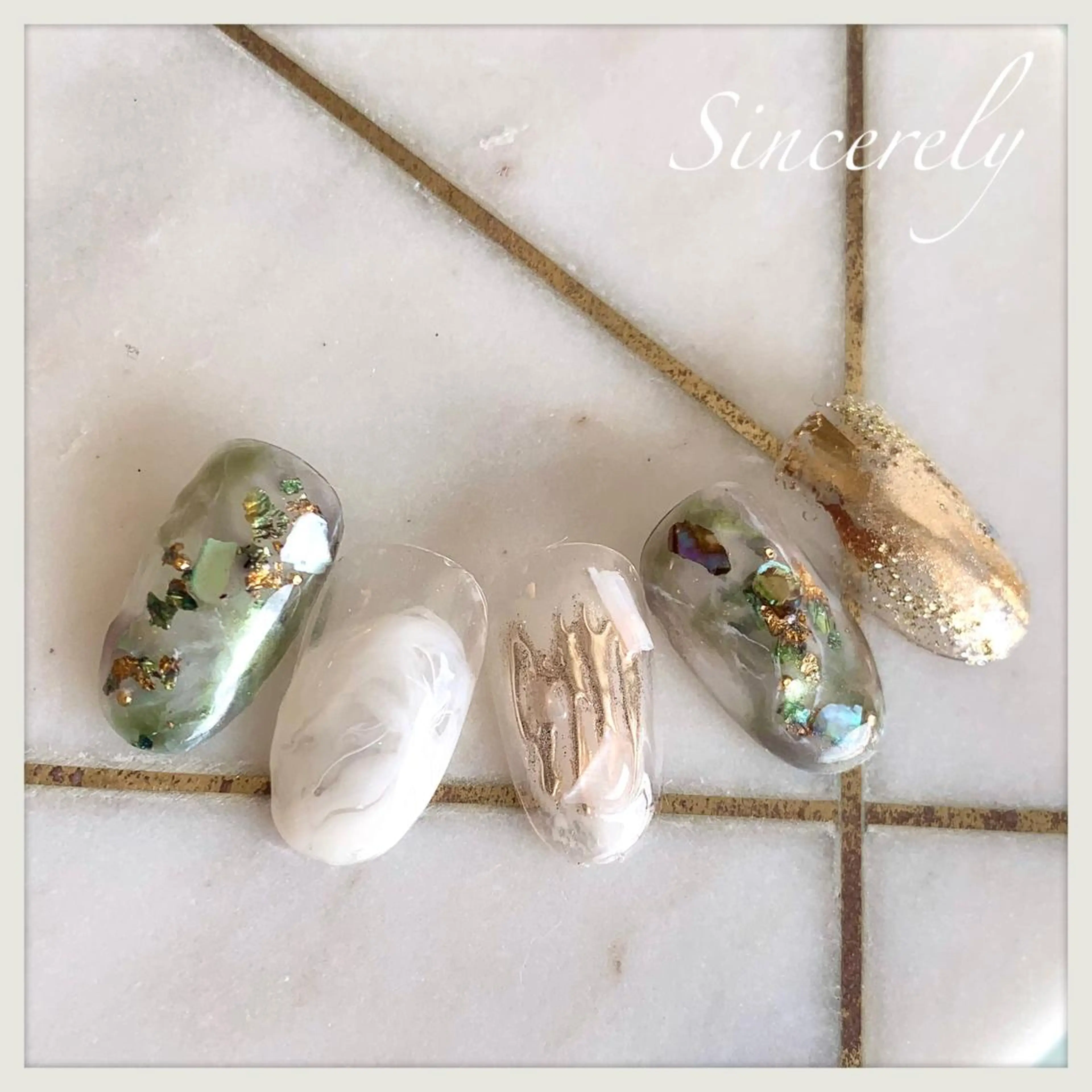 ネイル Sincerely ☺︎のネイルデザイン