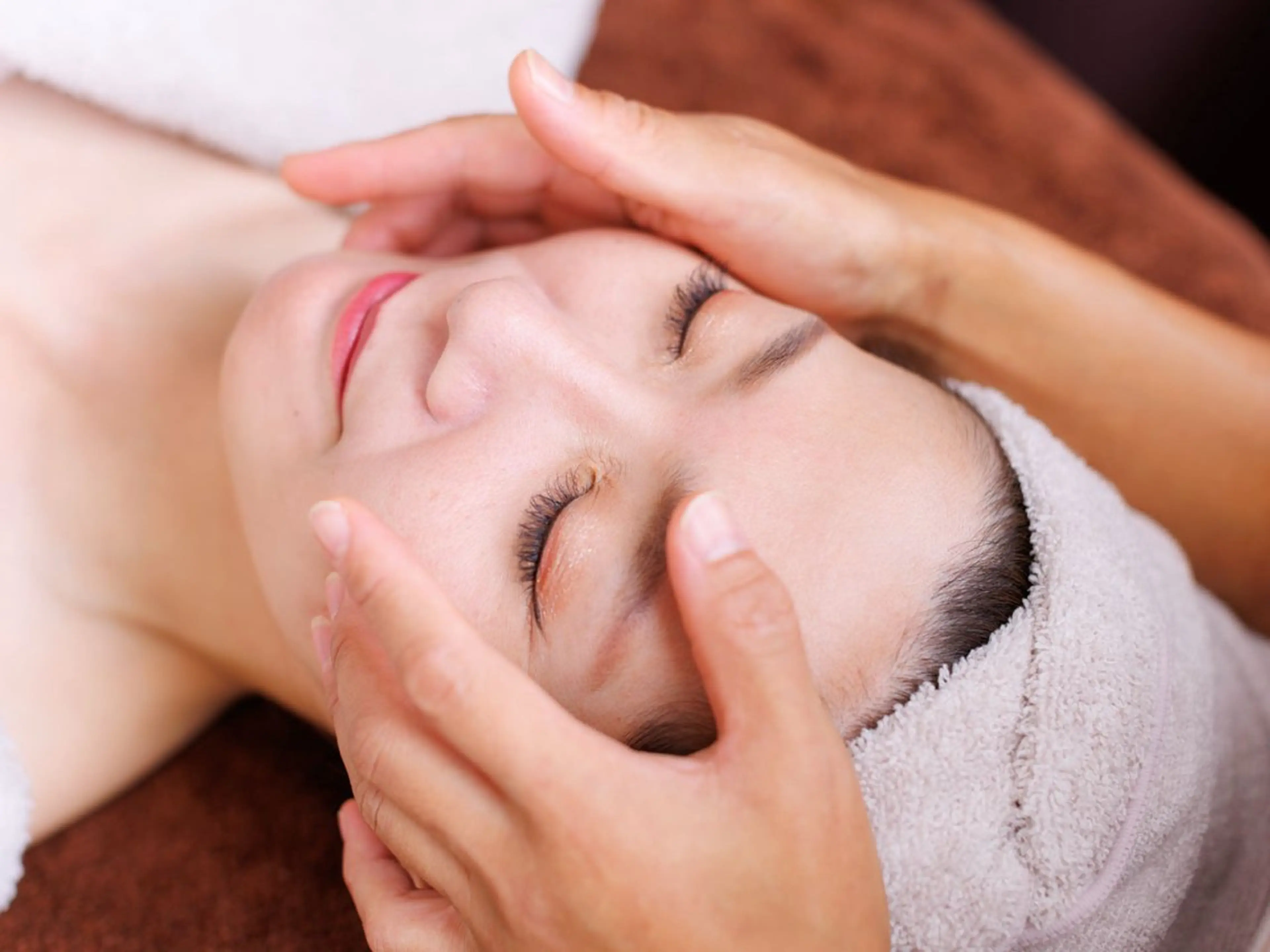 エステ Beauty &Relaxation  SEA SHORE所属・吉川 智美のマツエク・マツパデザイン