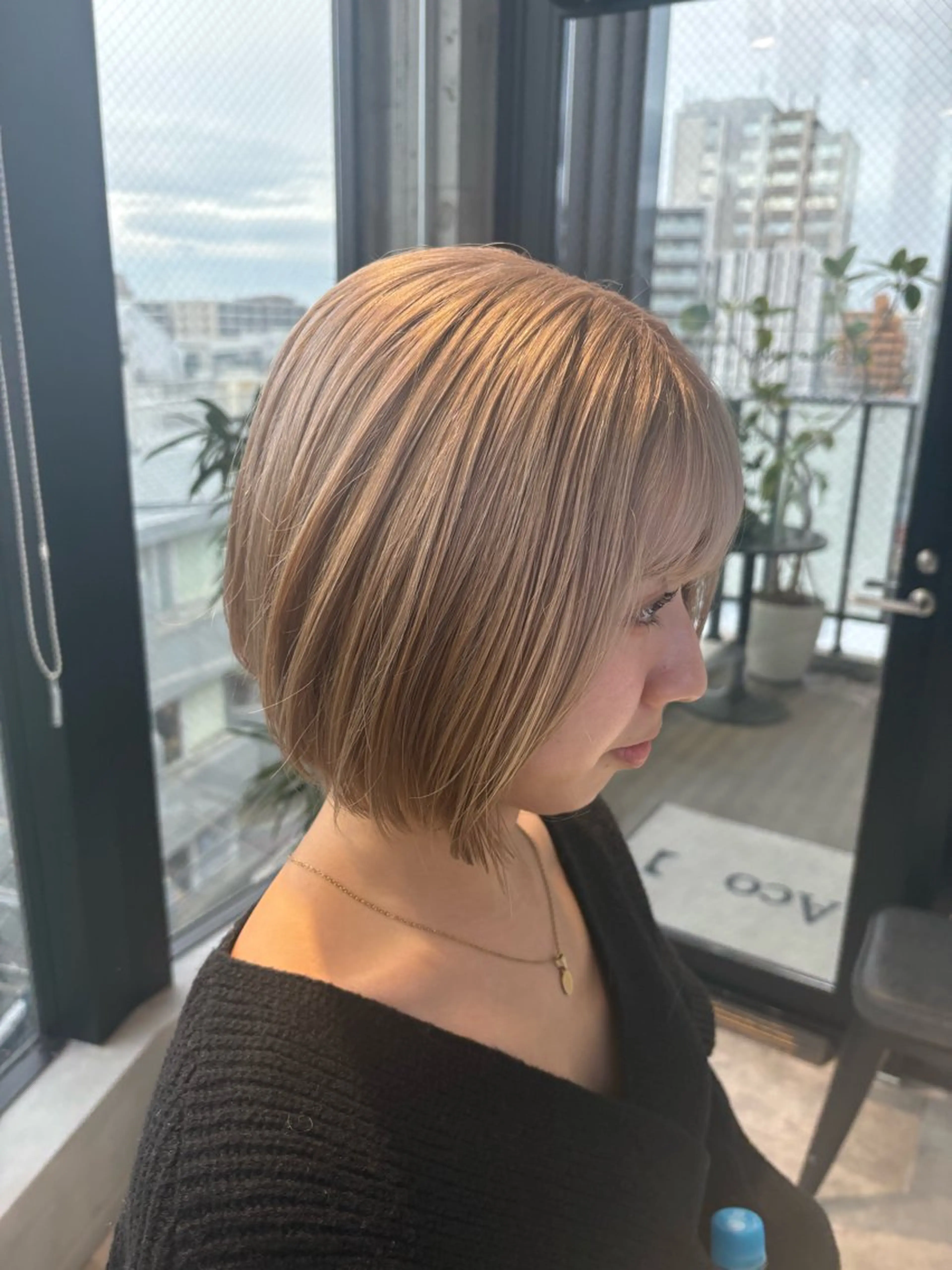 ショート カラー ベージュカラー ホワイトベージュ ヘアカラー 茅ヶ崎/ハイトーン/ Ramuのヘアスタイル