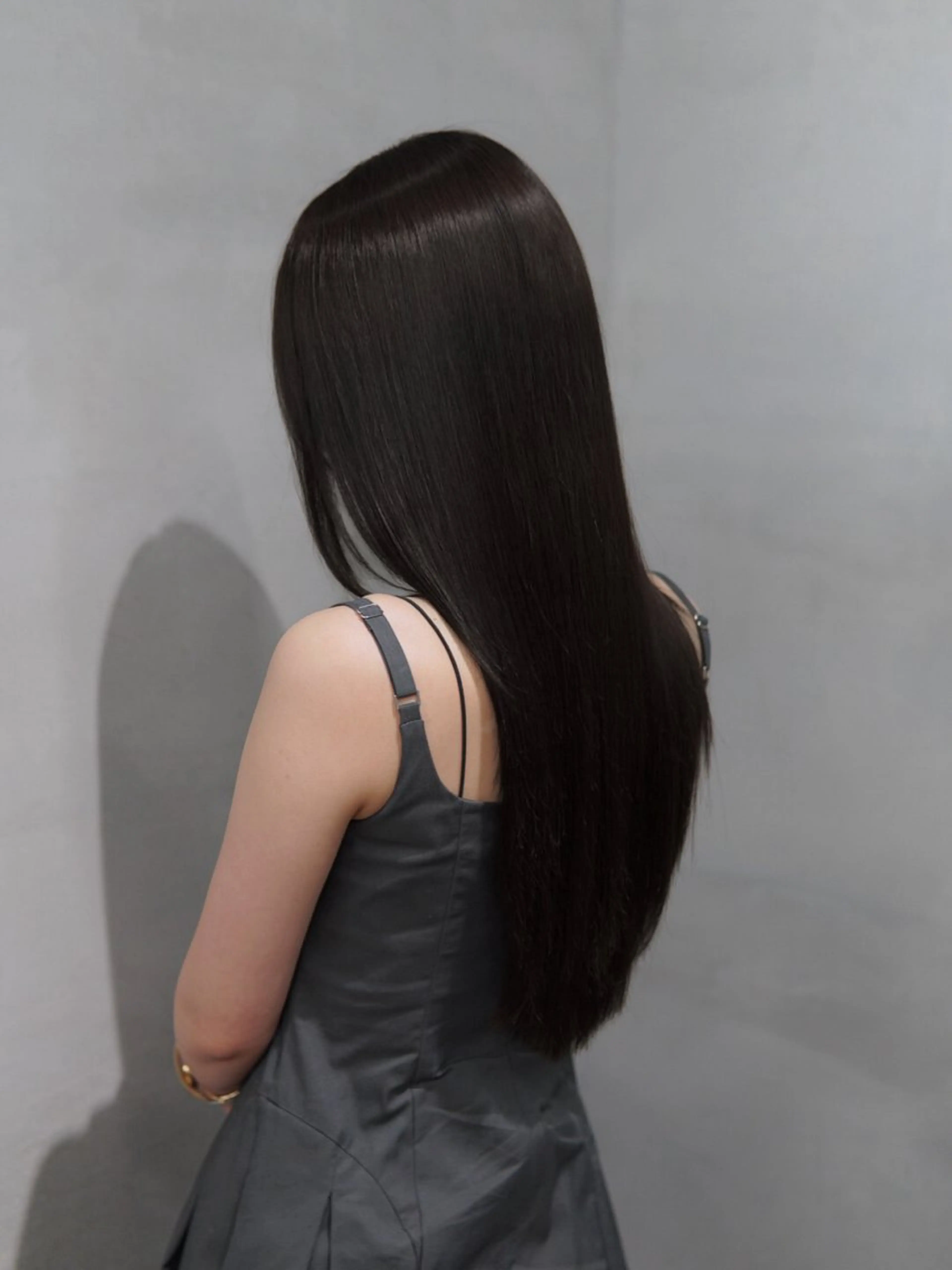 ロング 縮毛矯正 navile 銀座 角田 龍太のヘアスタイル