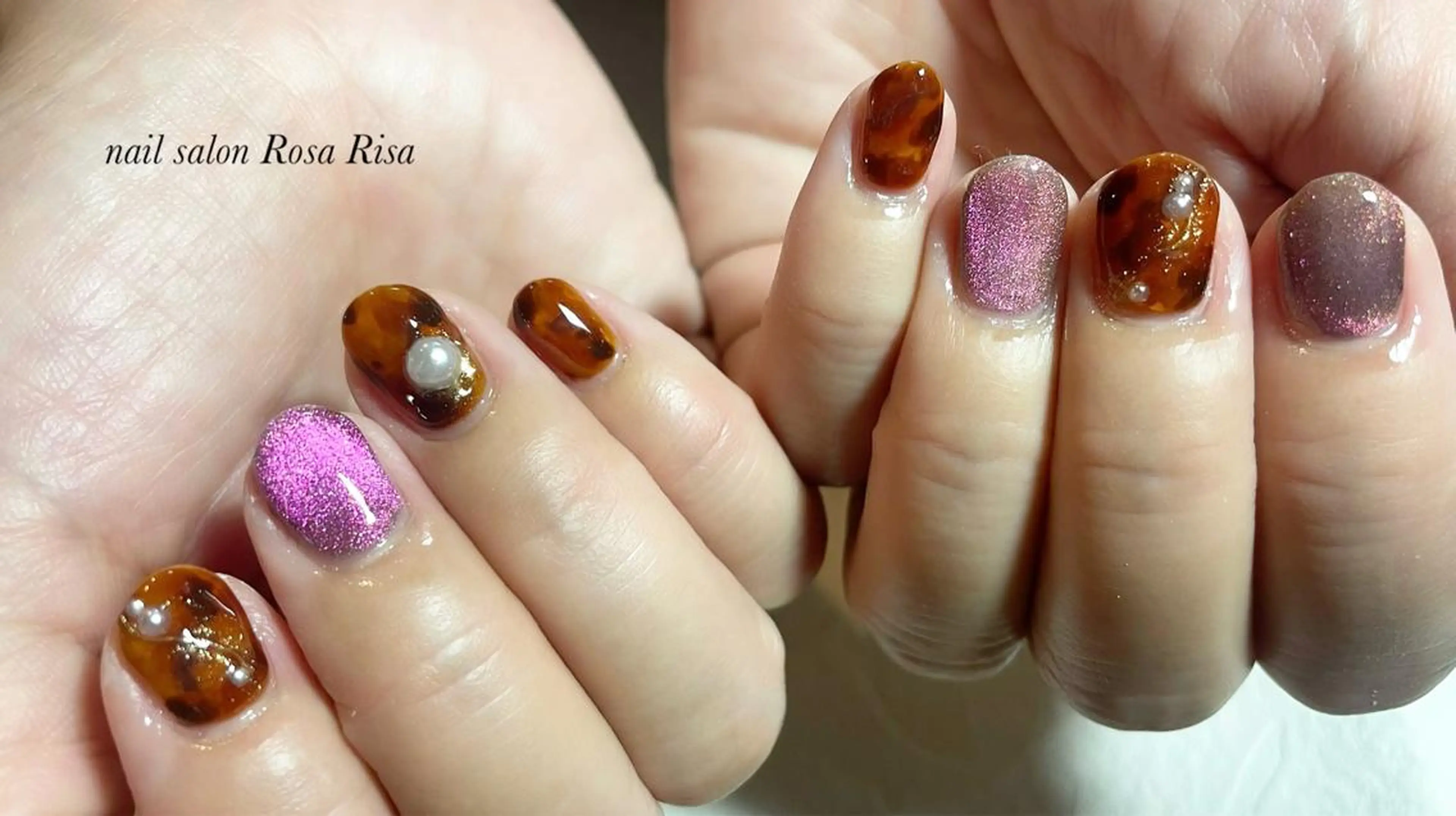 ショート ネイル ネイルスタジオ シェイクユアハンズのネイルデザイン