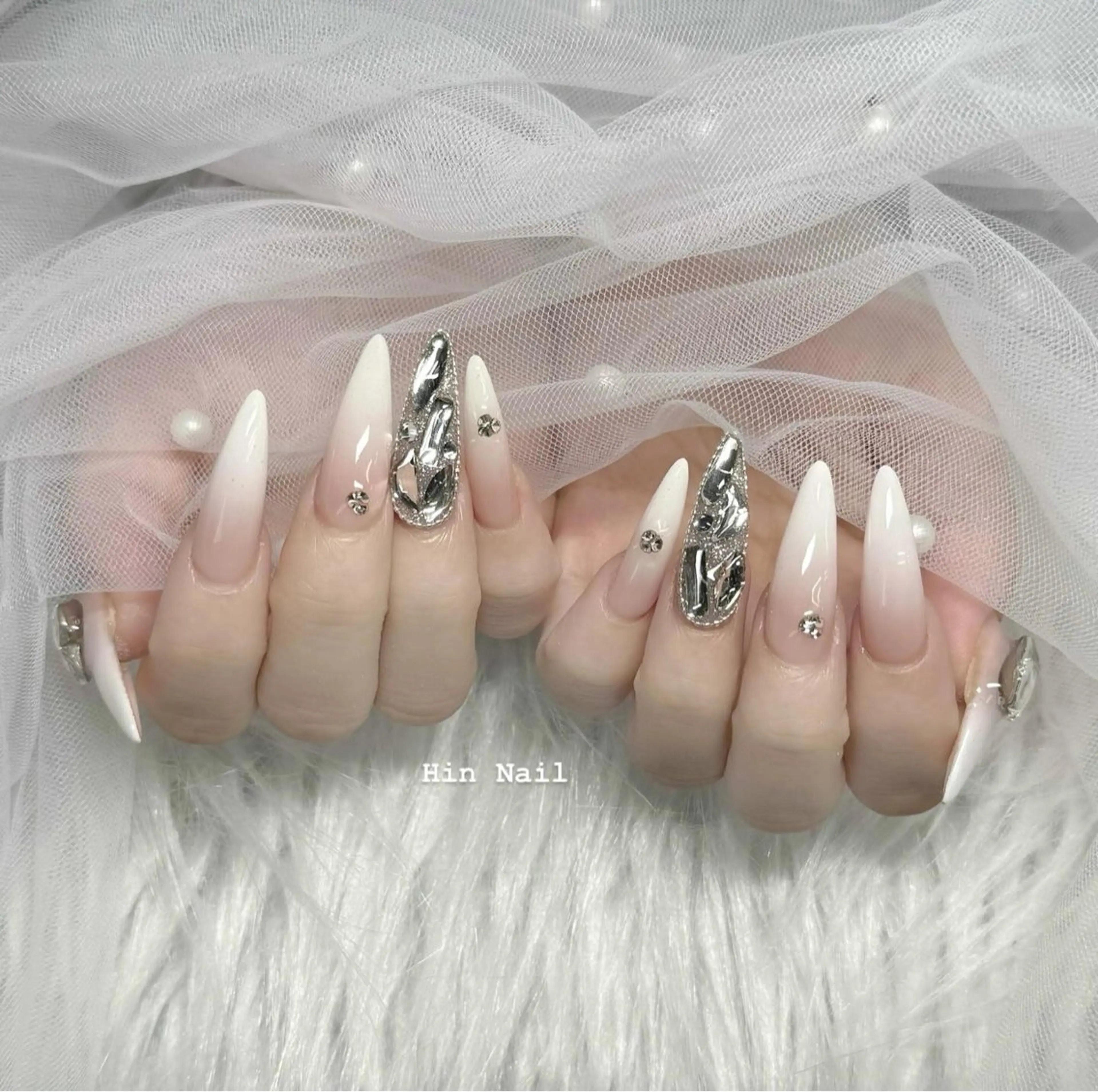 ネイル ハンドネイル HIN NAILのネイルデザイン