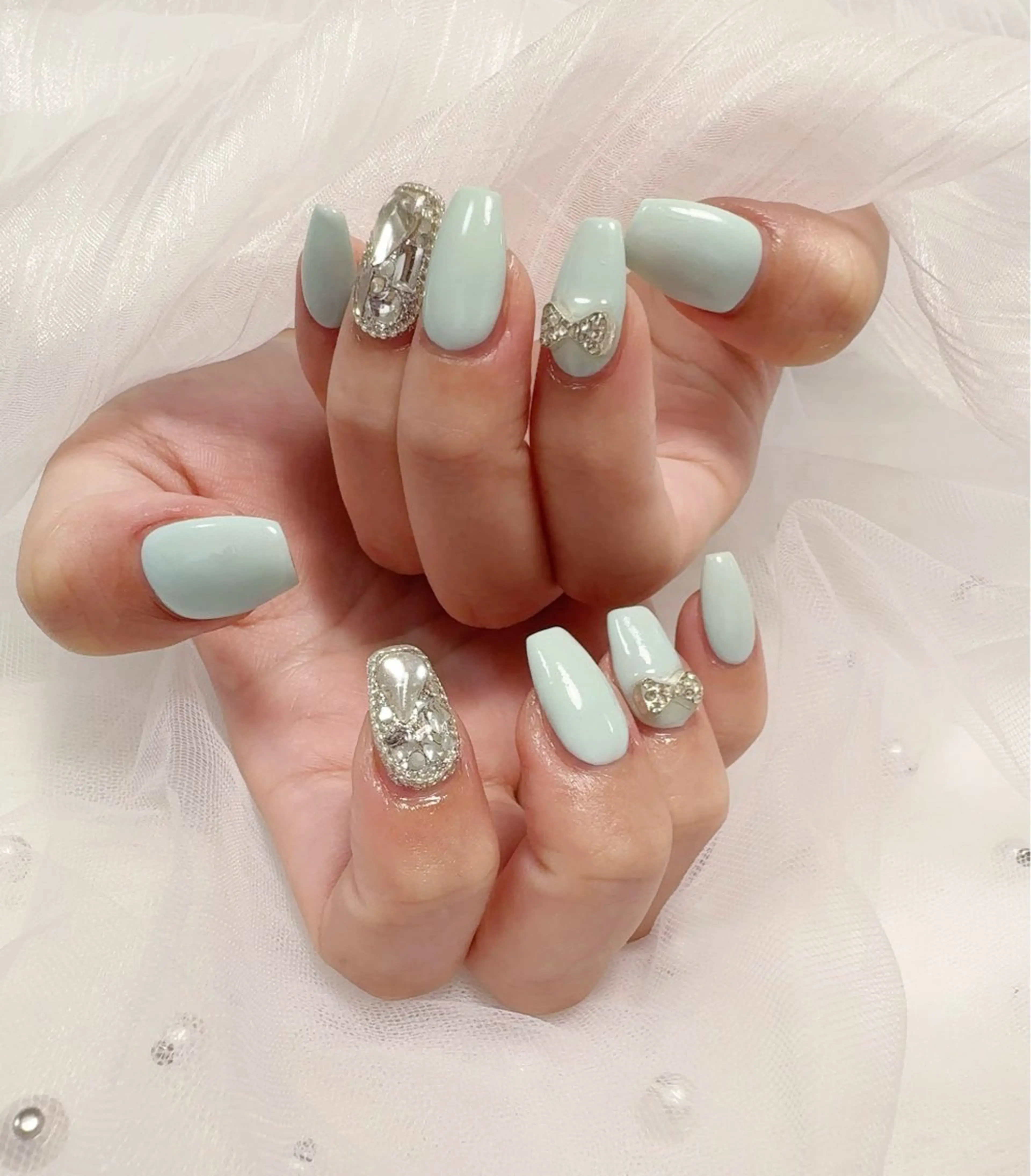 ワンカラーorラメグラデーション+埋め尽くし2本付きの写真