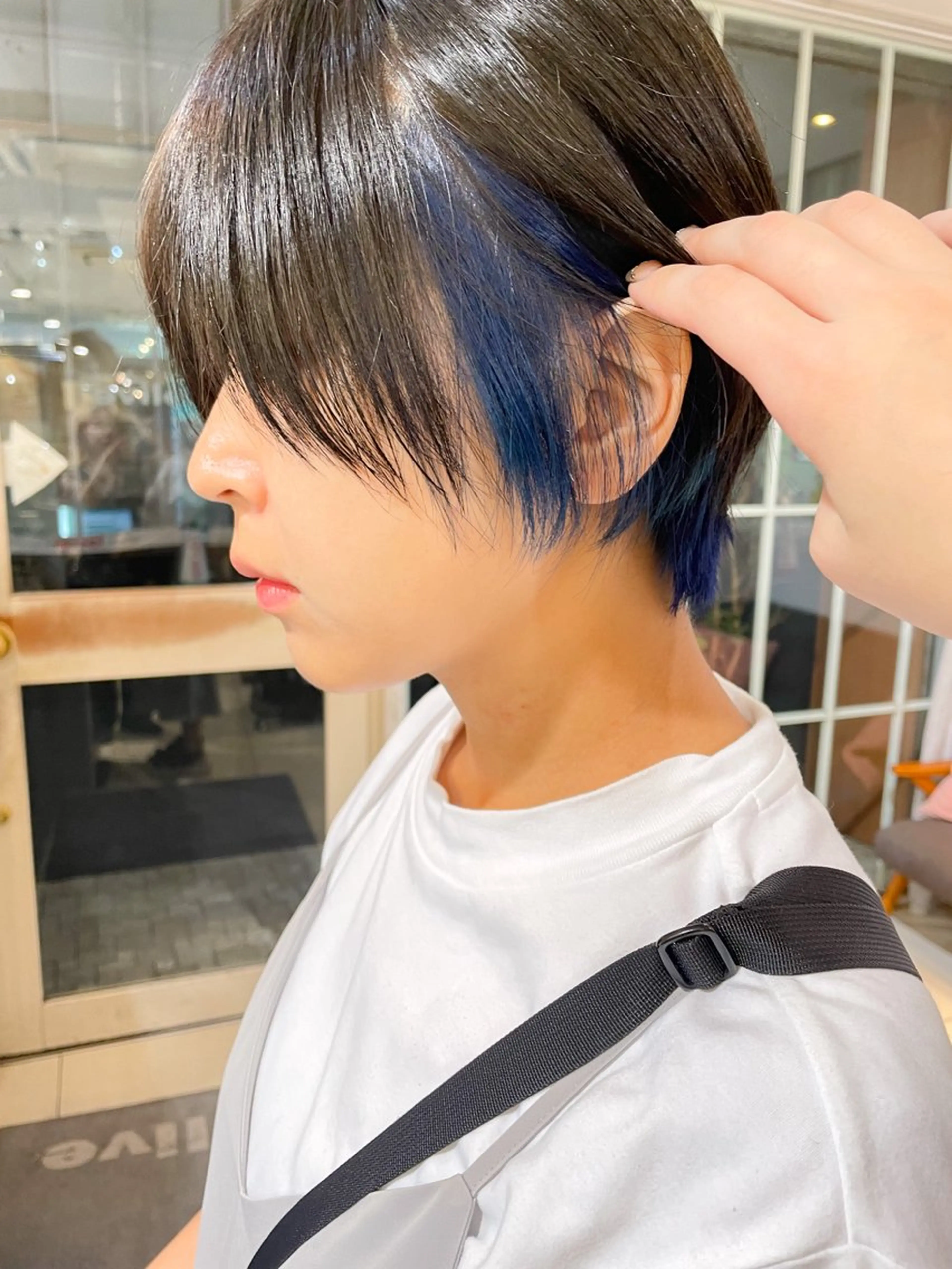 ショート カラー ブリーチ デザインカラー インナーカラー トリートメント ボブ ブリーチ/miinaのヘアスタイル