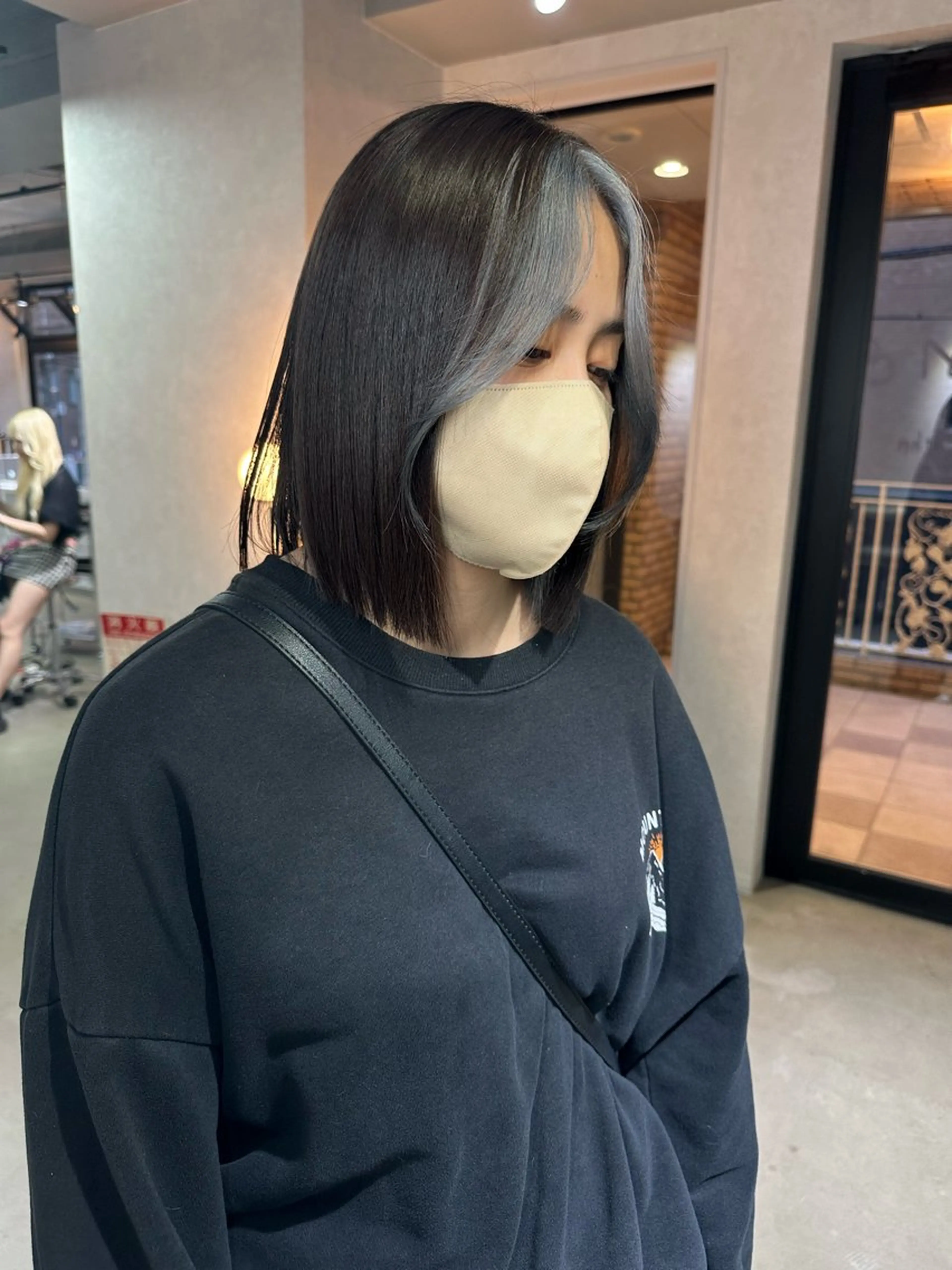 ミディアム ケアカラー ボブ 髪質改善 韓国風ヘア レイヤーカット ヘアカラー トリートメント 艶髪カラー/レイヤ ー支持No.1renのヘアスタイル