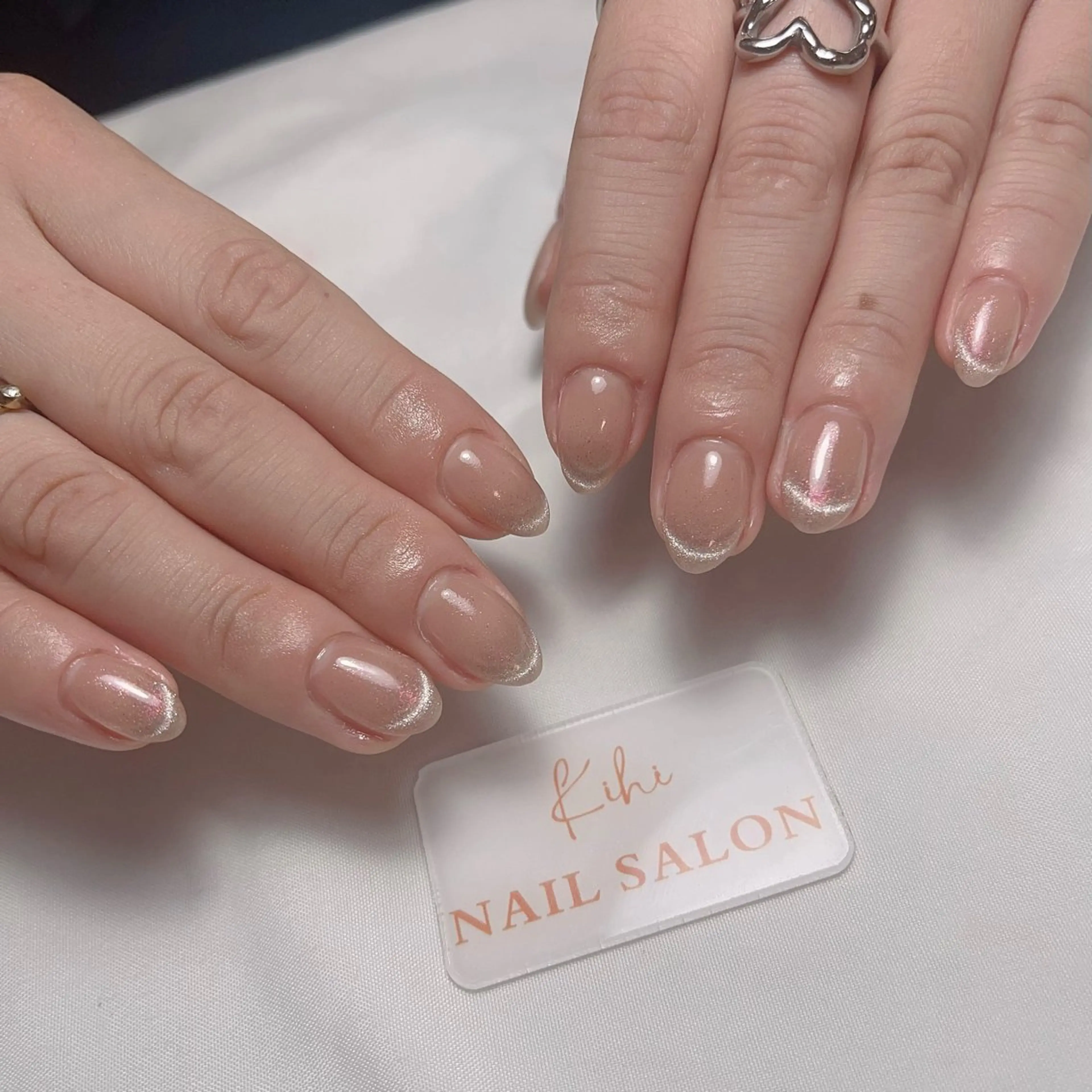 ネイル アートネイル フレンチネイル ジェルネイル グラデーション 韓国ネイル ハンドネイル 💕鈴木ユリ パラジェル/オフ無料のネイルデザイン