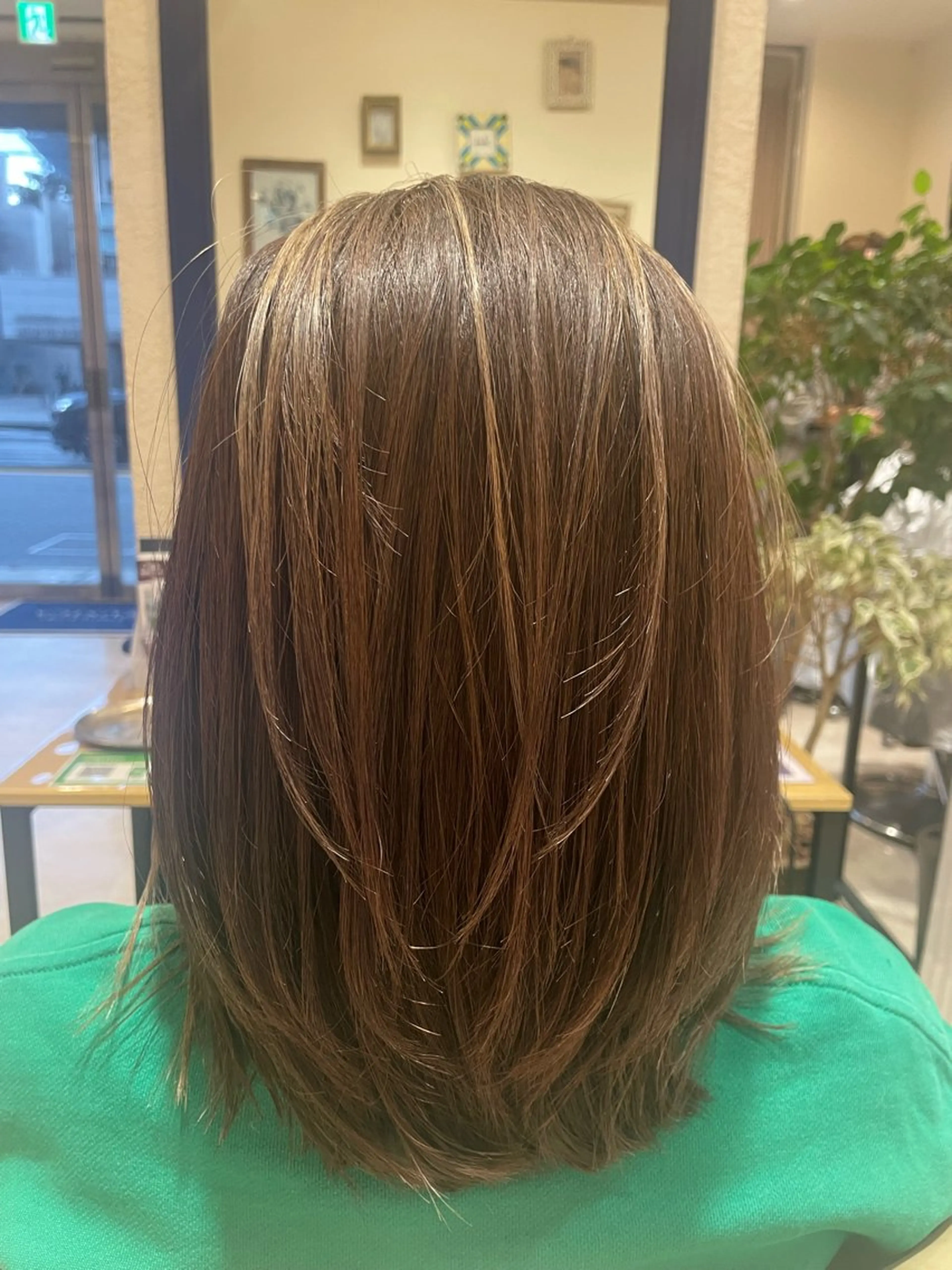 ミディアム YUSICA  所沢 イマムラ✳︎✴︎のヘアスタイル