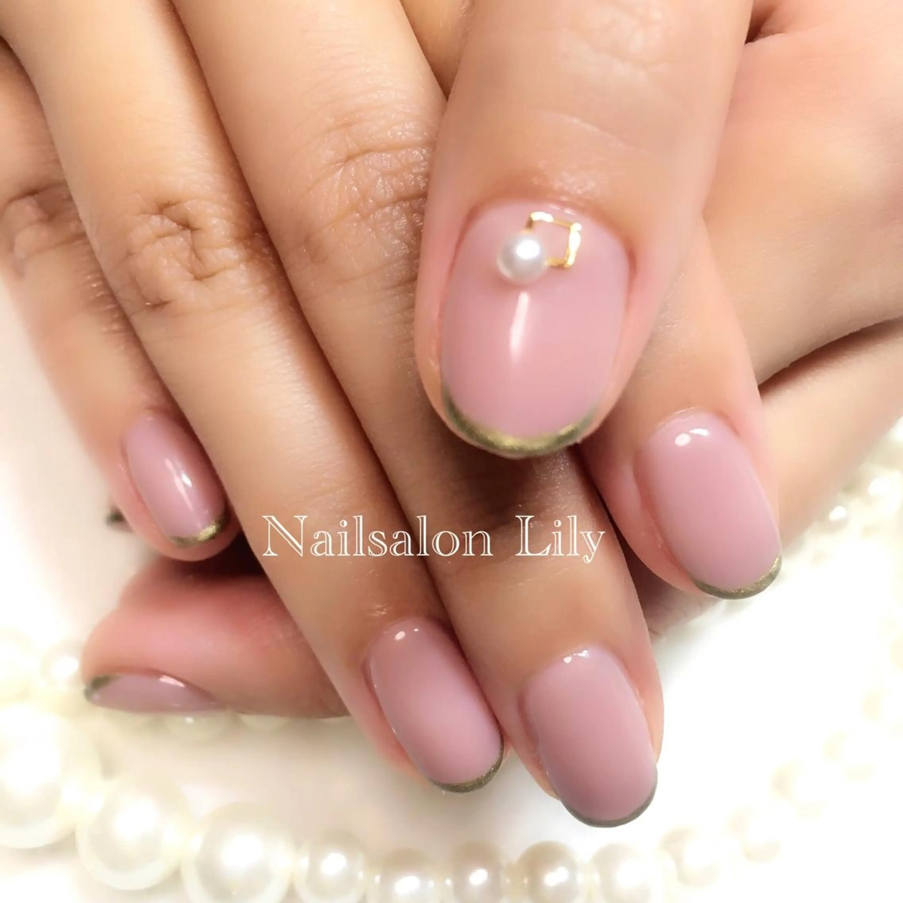 ネイル シンプルネイル Nailsalon Lilyのネイルデザイン