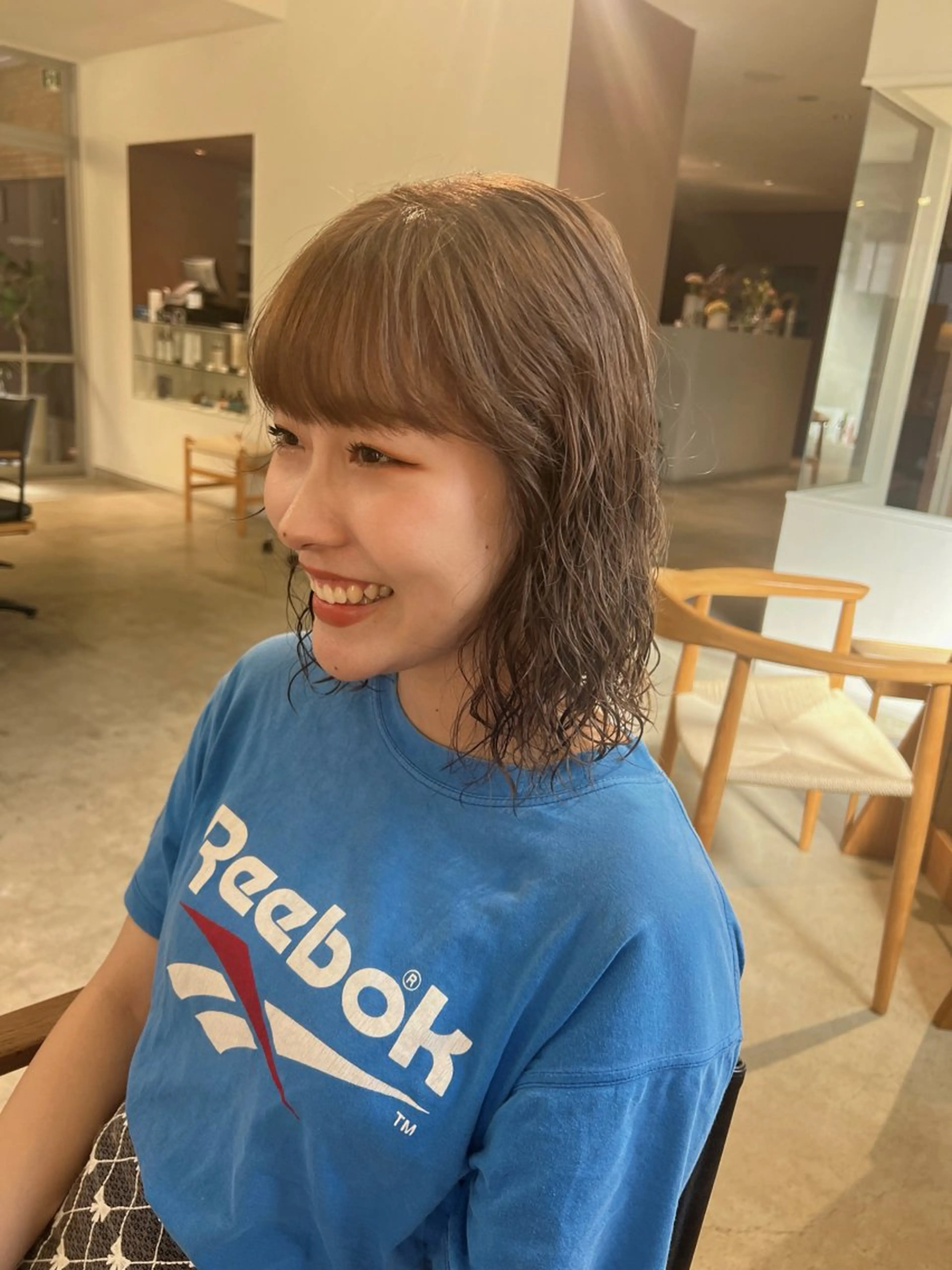 カラー ベージュカラー ブリーチ 透明感カラー 南部 綾音のヘアスタイル