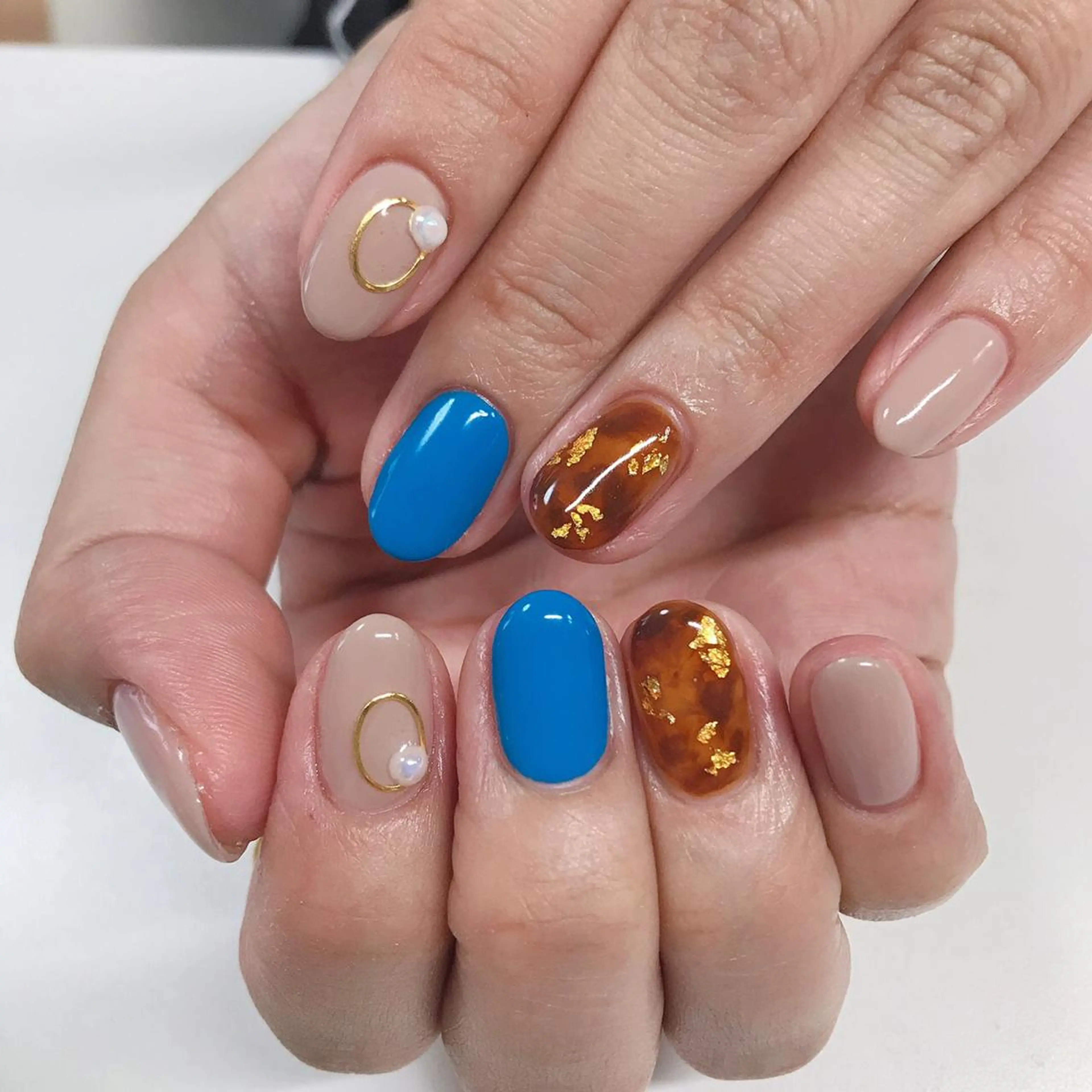 ネイル アートネイル 長さ出し フットネイル グリーン ニュアンスネイル Lily Roseスタッフ一同のマツエク・マツパデザイン