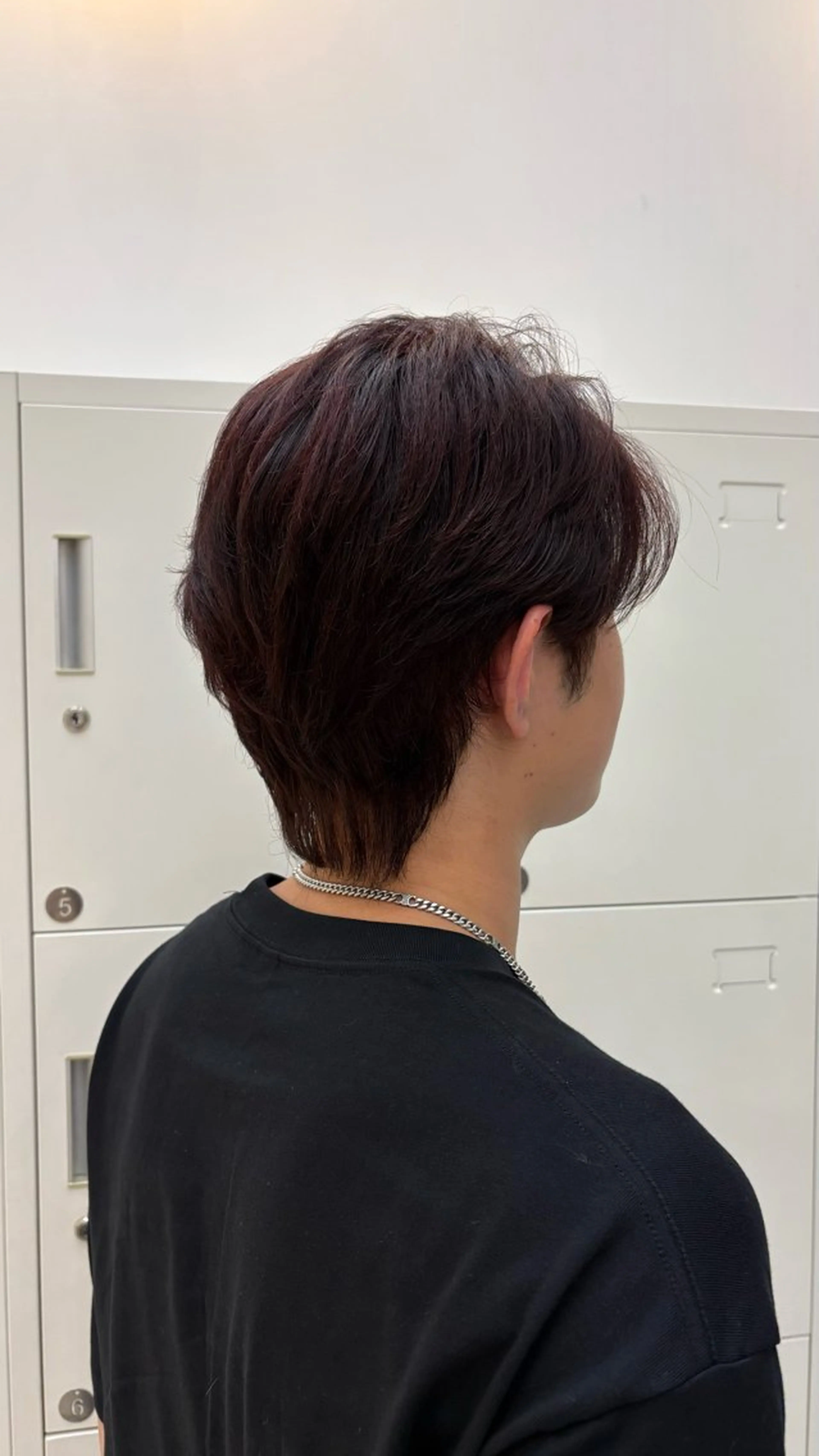 ショート カラー レッドカラー 彦坂 柚羽のヘアスタイル