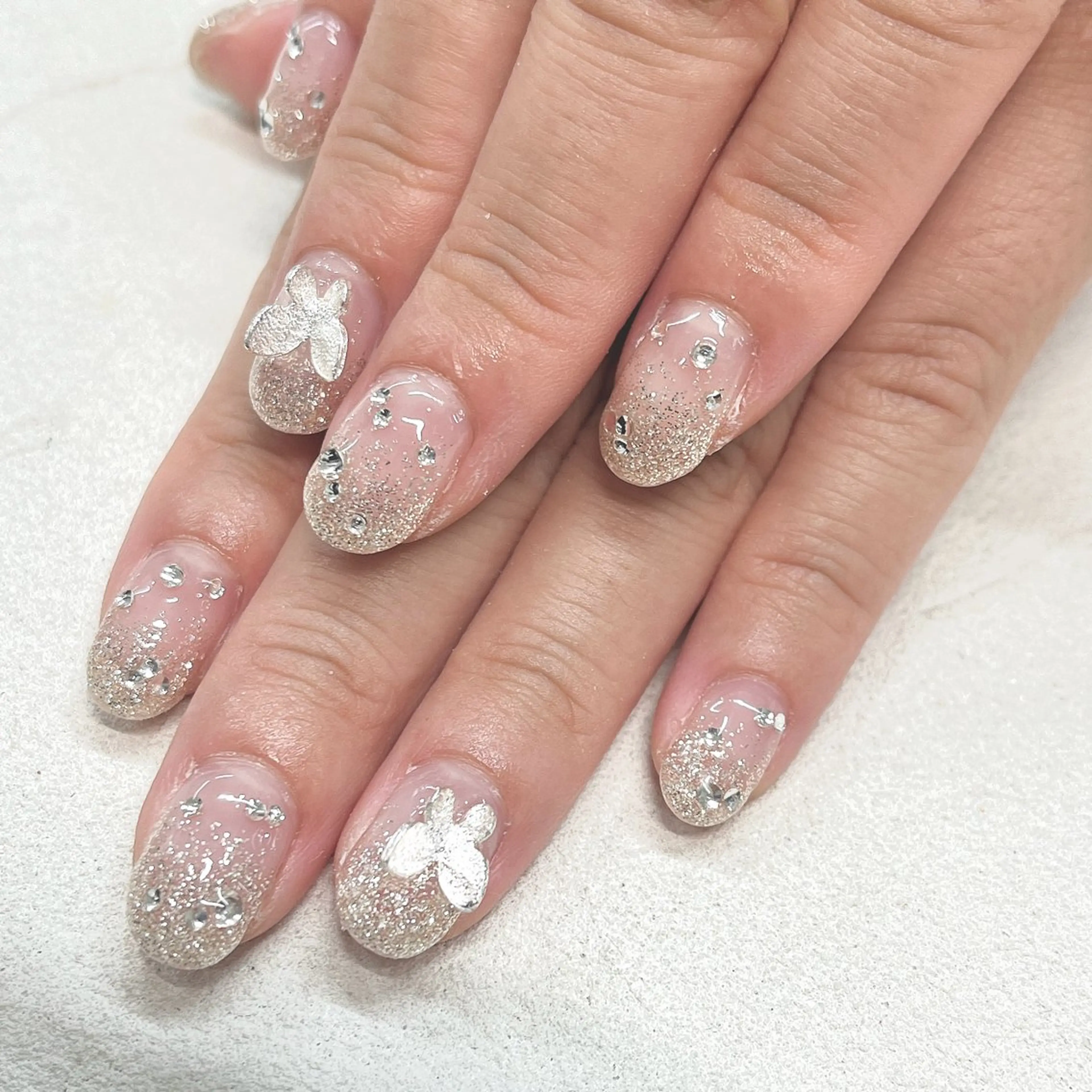 ネイル アートネイル フットネイル フレンチネイル ジェルネイル グラデーション Bianca市ヶ谷店 Aiuraのネイルデザイン