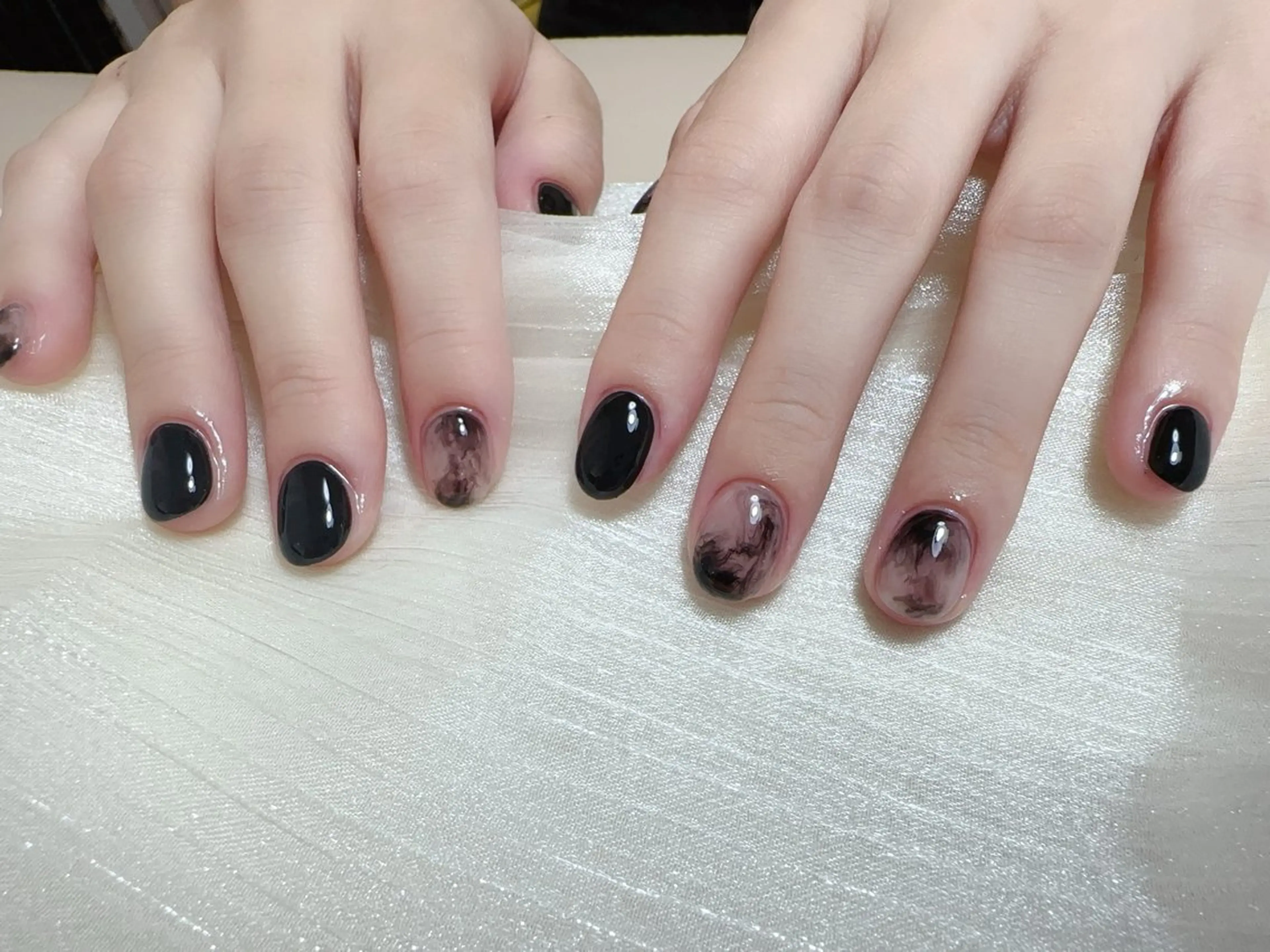 ネイル ハンドネイル NAIL CIRCLESのネイルデザイン