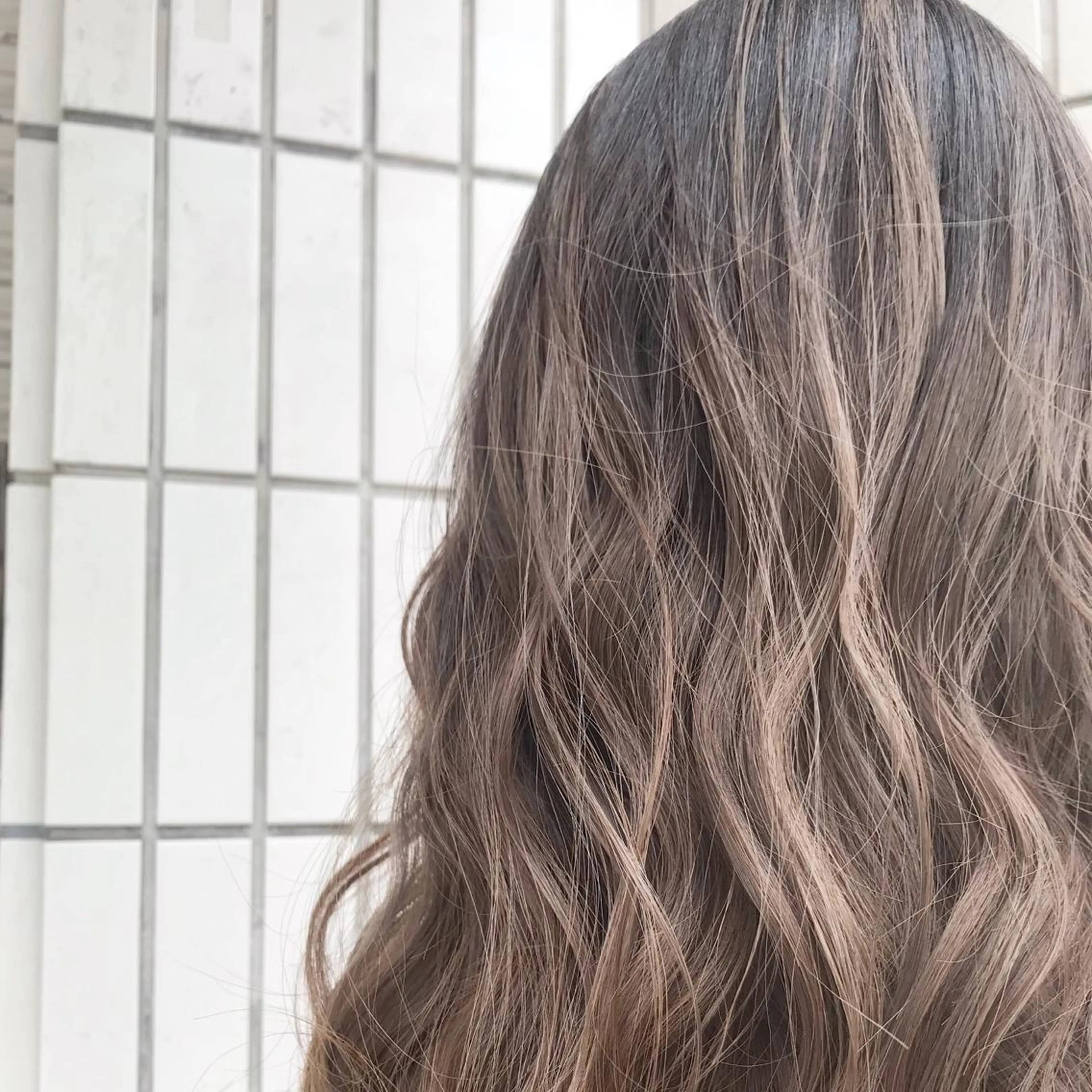 【外国人風カラー❤️✨】グラデーションカラーの写真