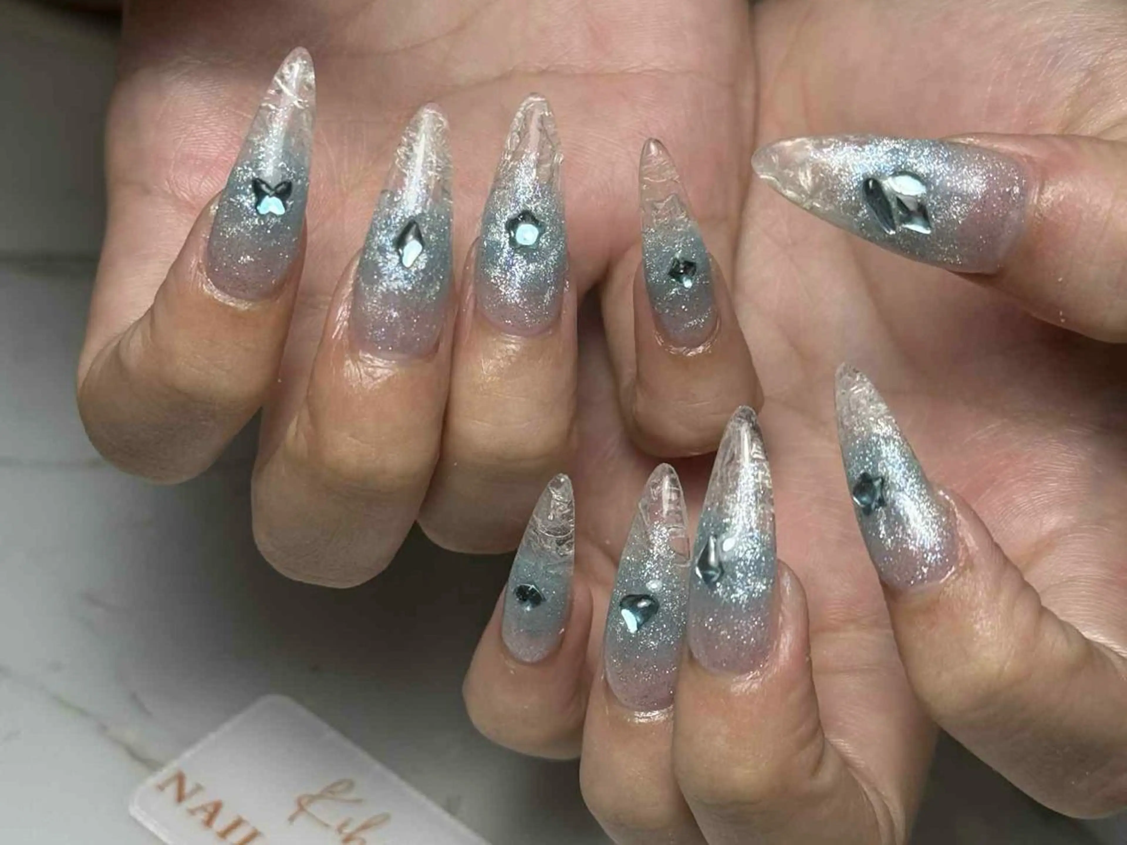 ネイル アートネイル フレンチネイル ジェルネイル グラデーション 韓国ネイル ハンドネイル 💕鈴木ユリ パラジェル/オフ無料のネイルデザイン