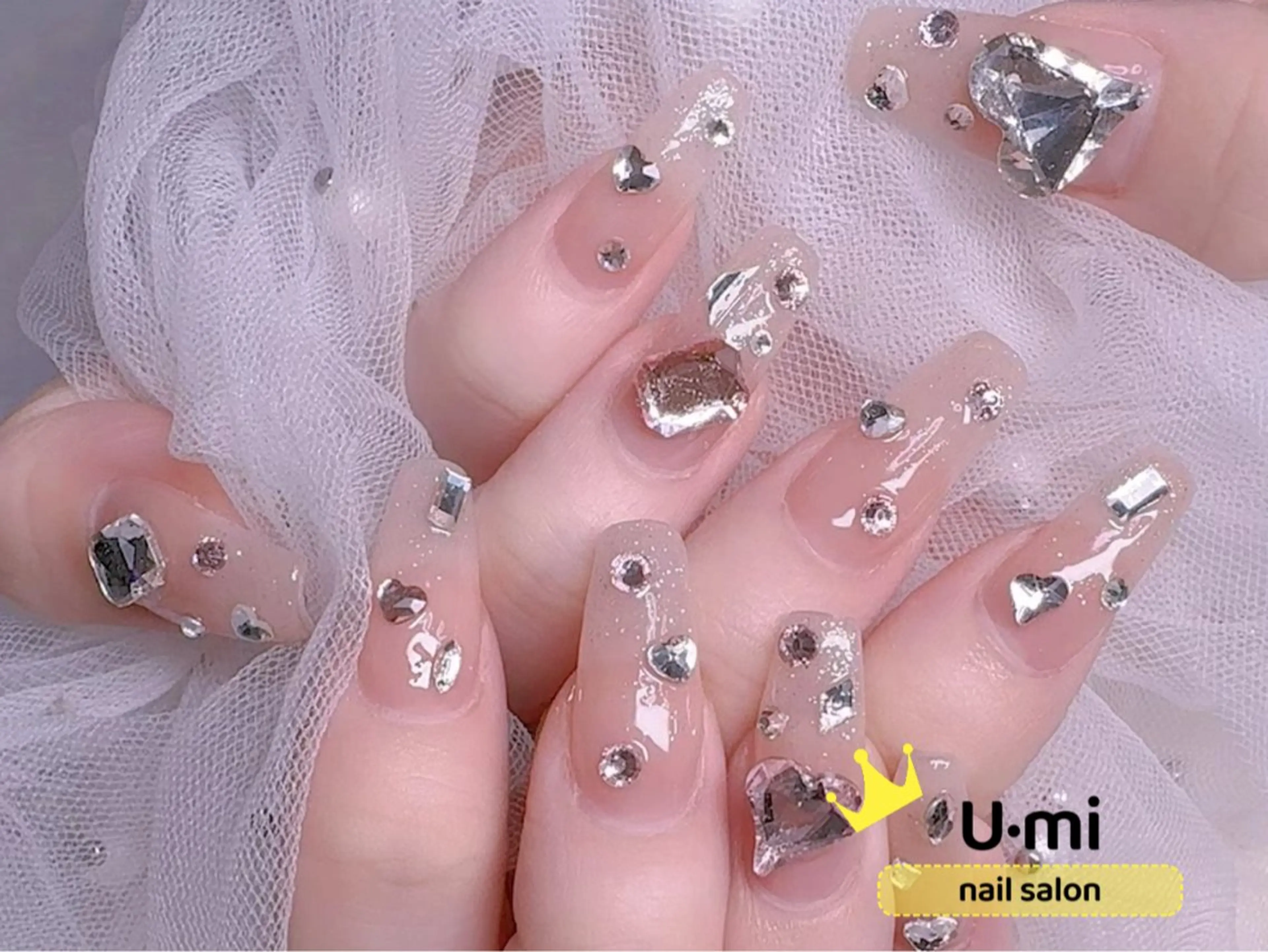 ネイル UMI ネイルサロン新宿🎀のネイルデザイン