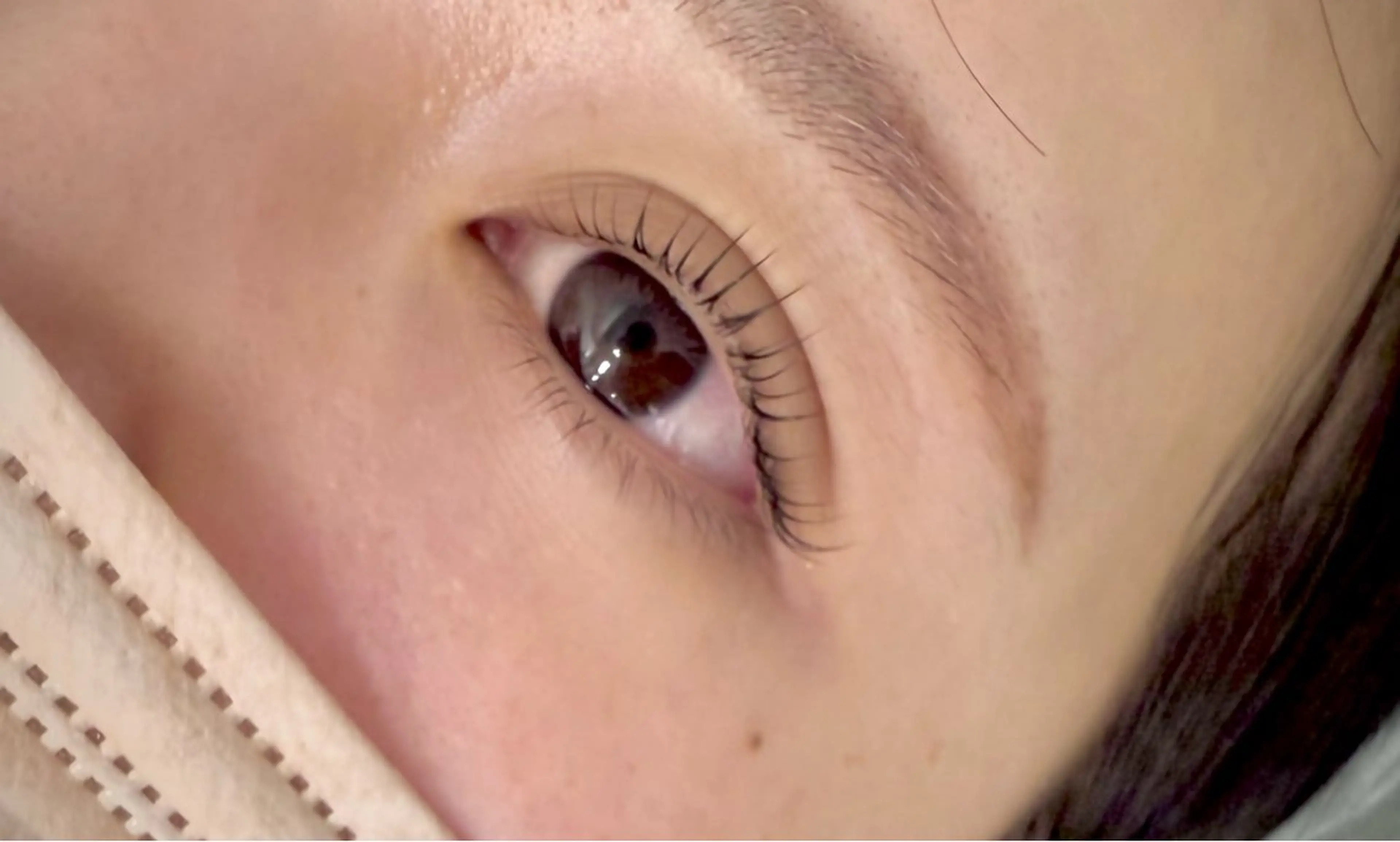 マツエク・マツパ shucre四日市店所属・四日市店 鈴木の眉毛・アイブロウイメージ