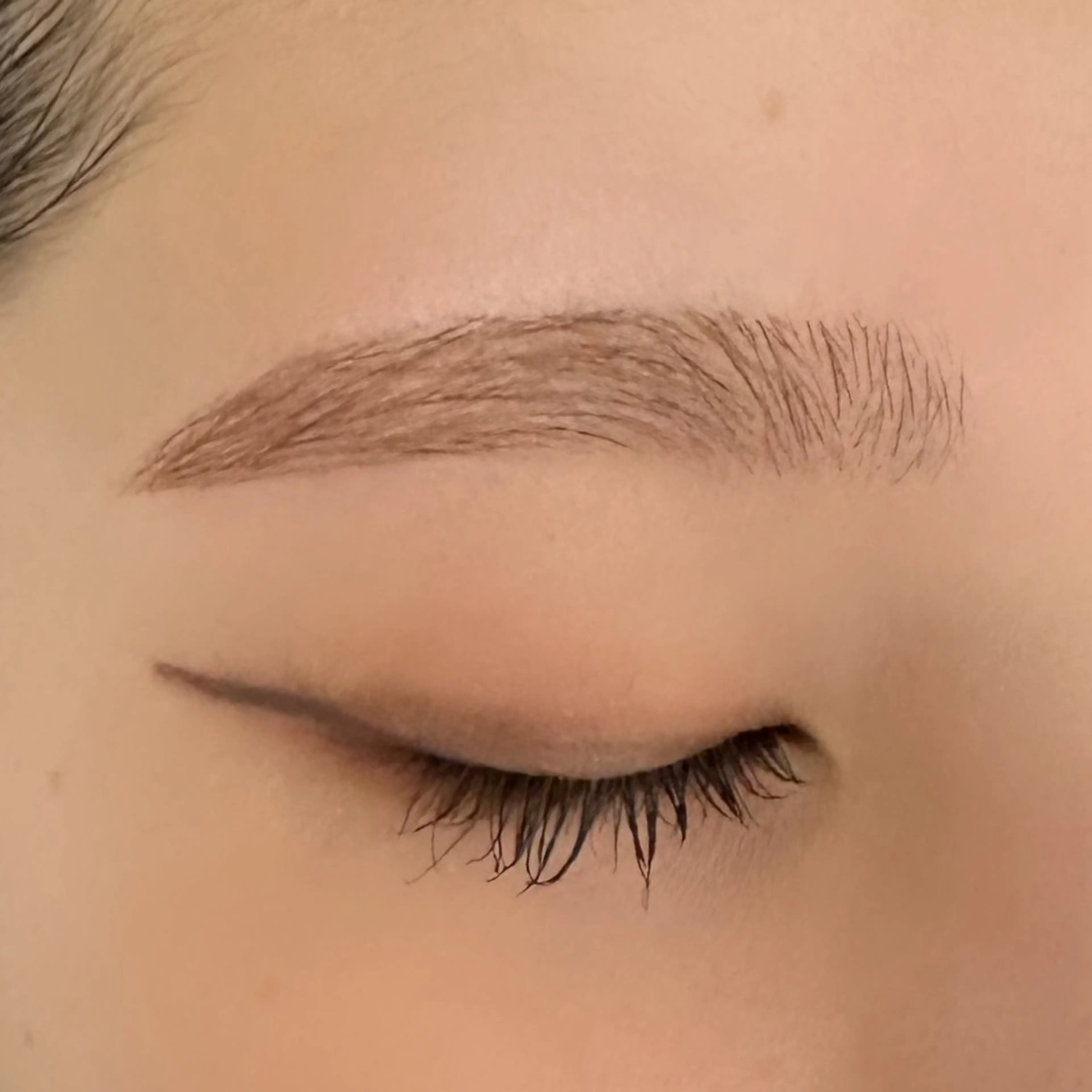 【ご新規様】《垢抜け眉🫧》美眉アイブロウWAX＋アイブロウカラー¥5800の写真