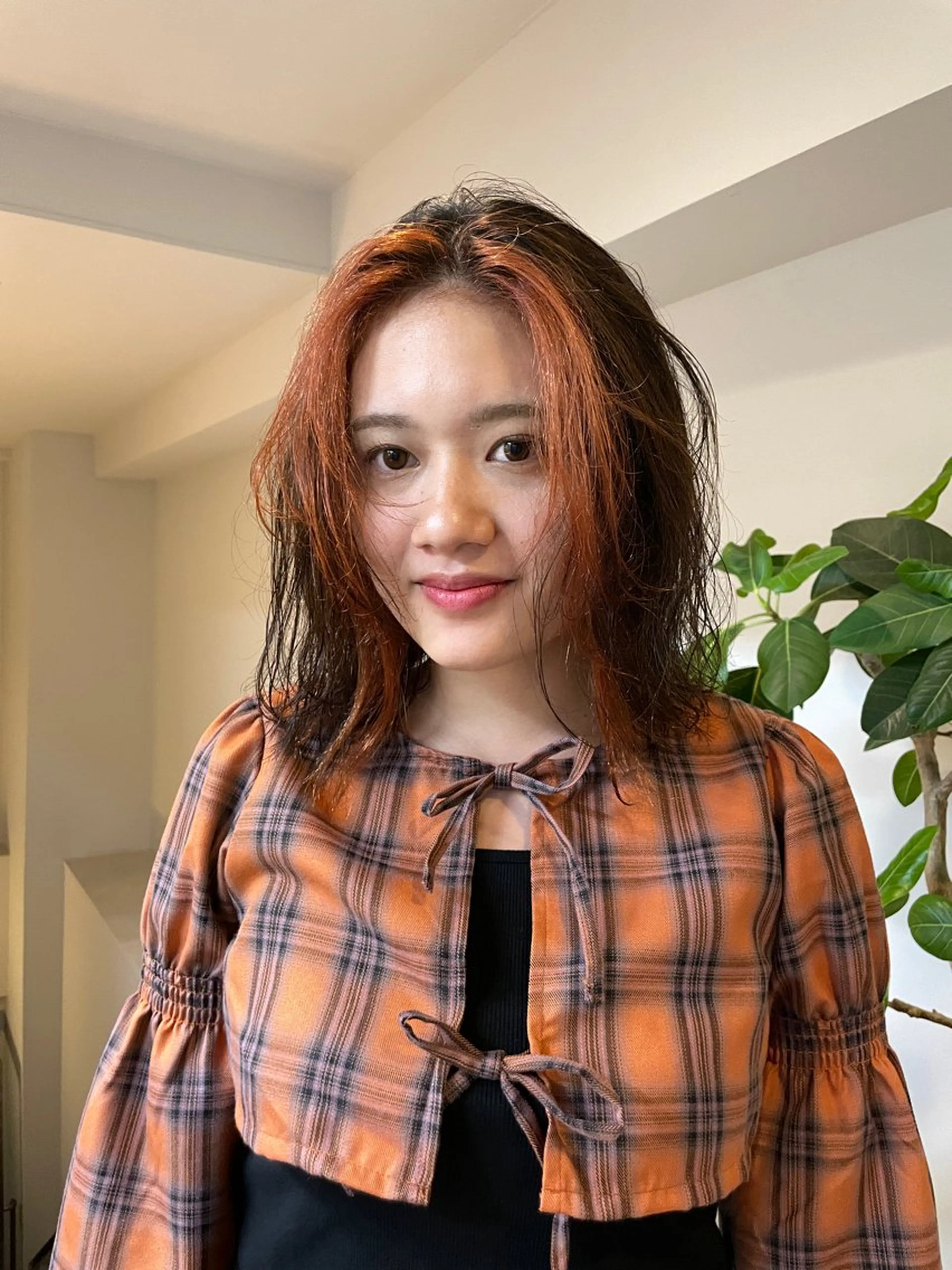 セミロング カラー ALBUM GINZA所属・レイヤー特化 🎀モモカ🎀のヘアスタイル